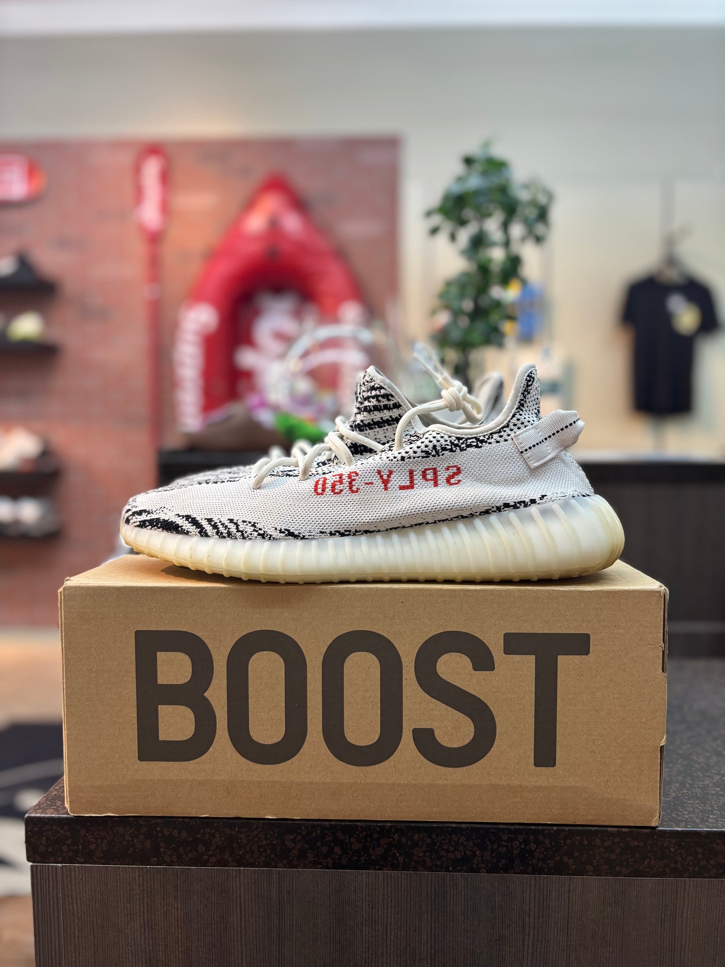 Yeezy 350 v2 "Zebra" Size 13 Pre Owned