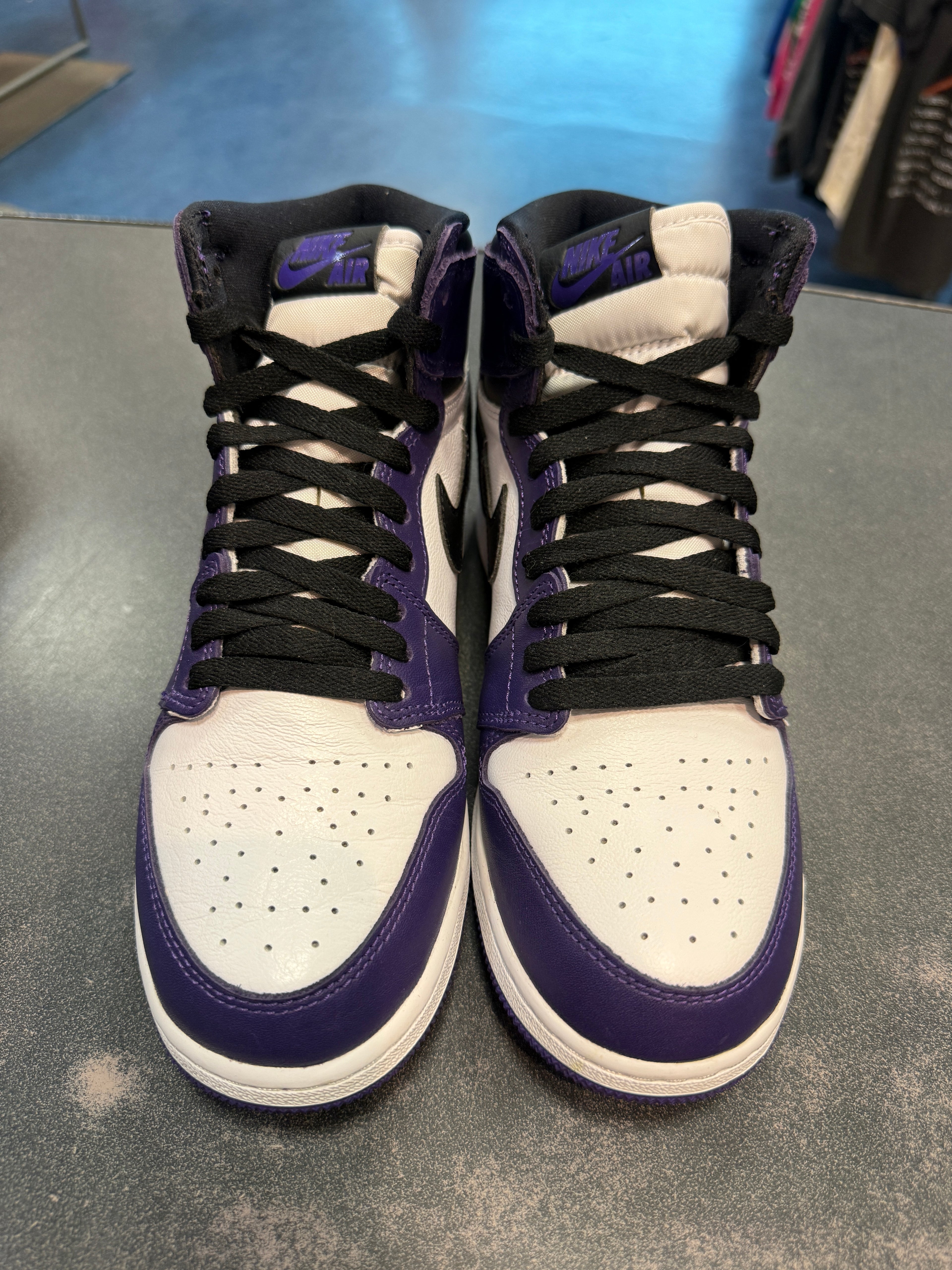 Jordan 1 Retro High "Court Purple White" (GS) Size 6.5Y Preowned (NO BOX)