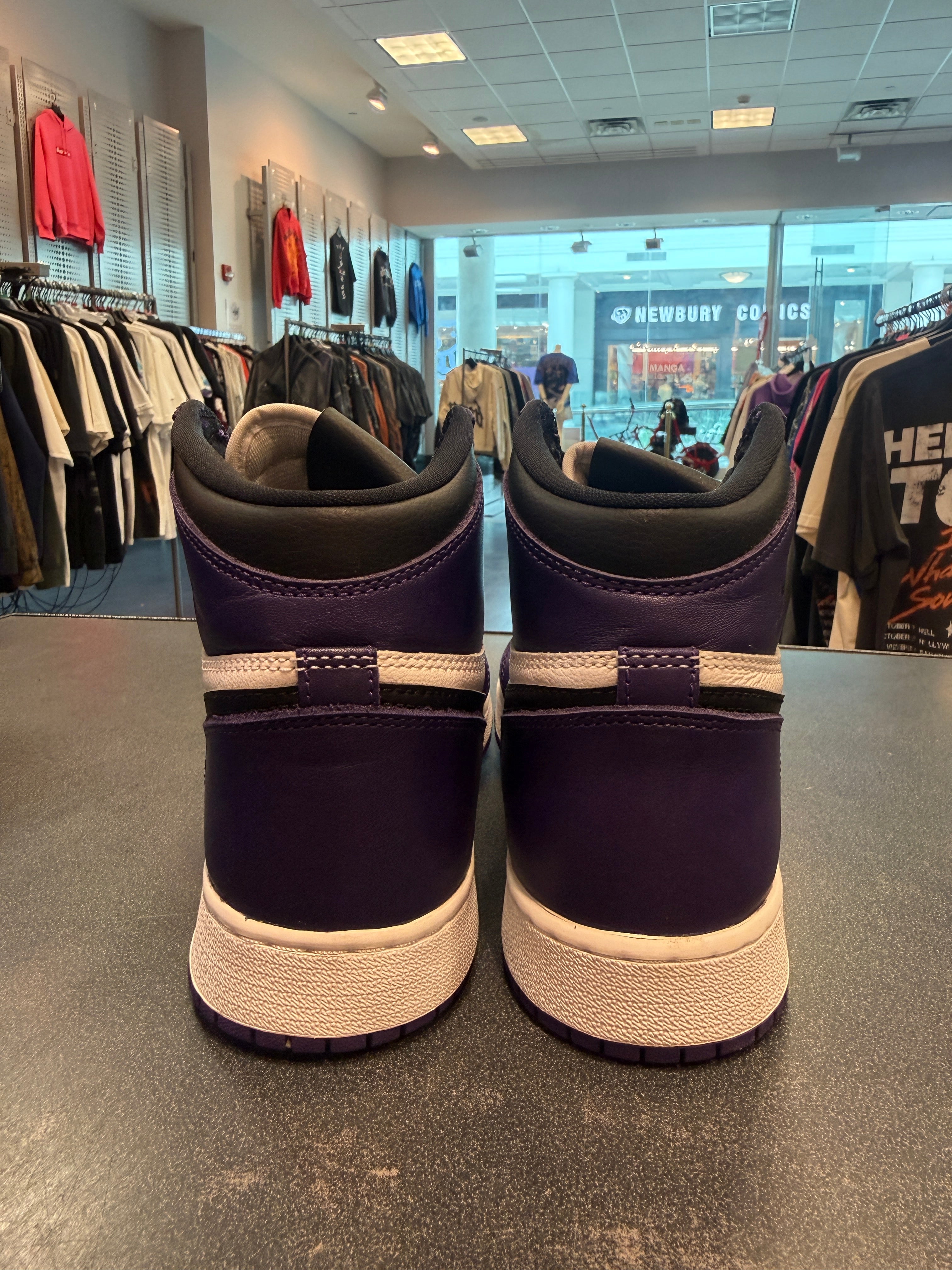 Jordan 1 Retro High "Court Purple White" (GS) Size 6.5Y Preowned (NO BOX)