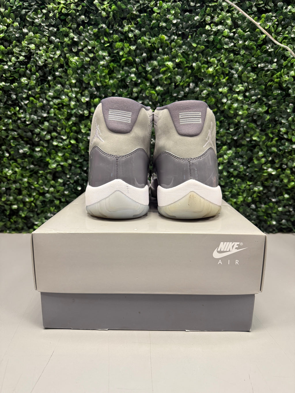 Jordan 11 "Cool Grey" Size 10.5 Preowned