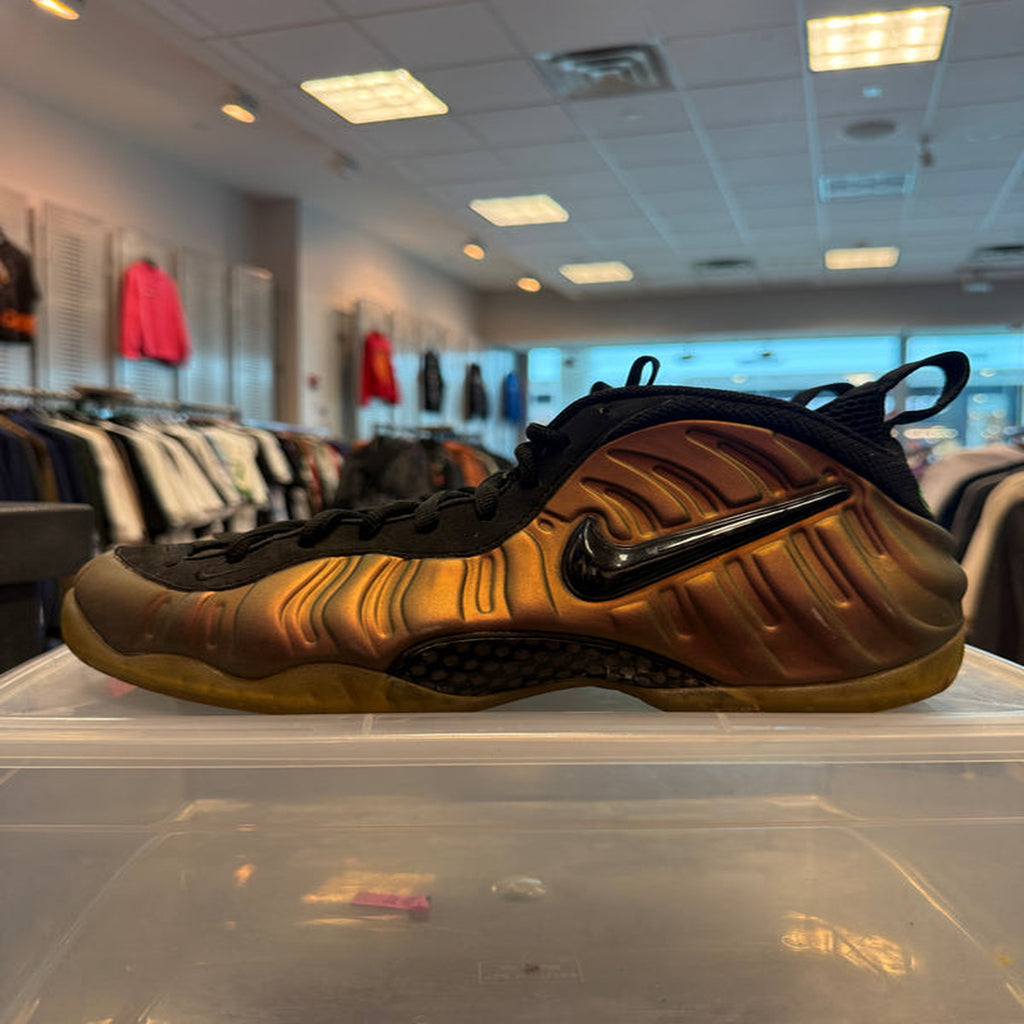 Nike Air Foamposite Pro 'Gym Green' Size 10 Preowned