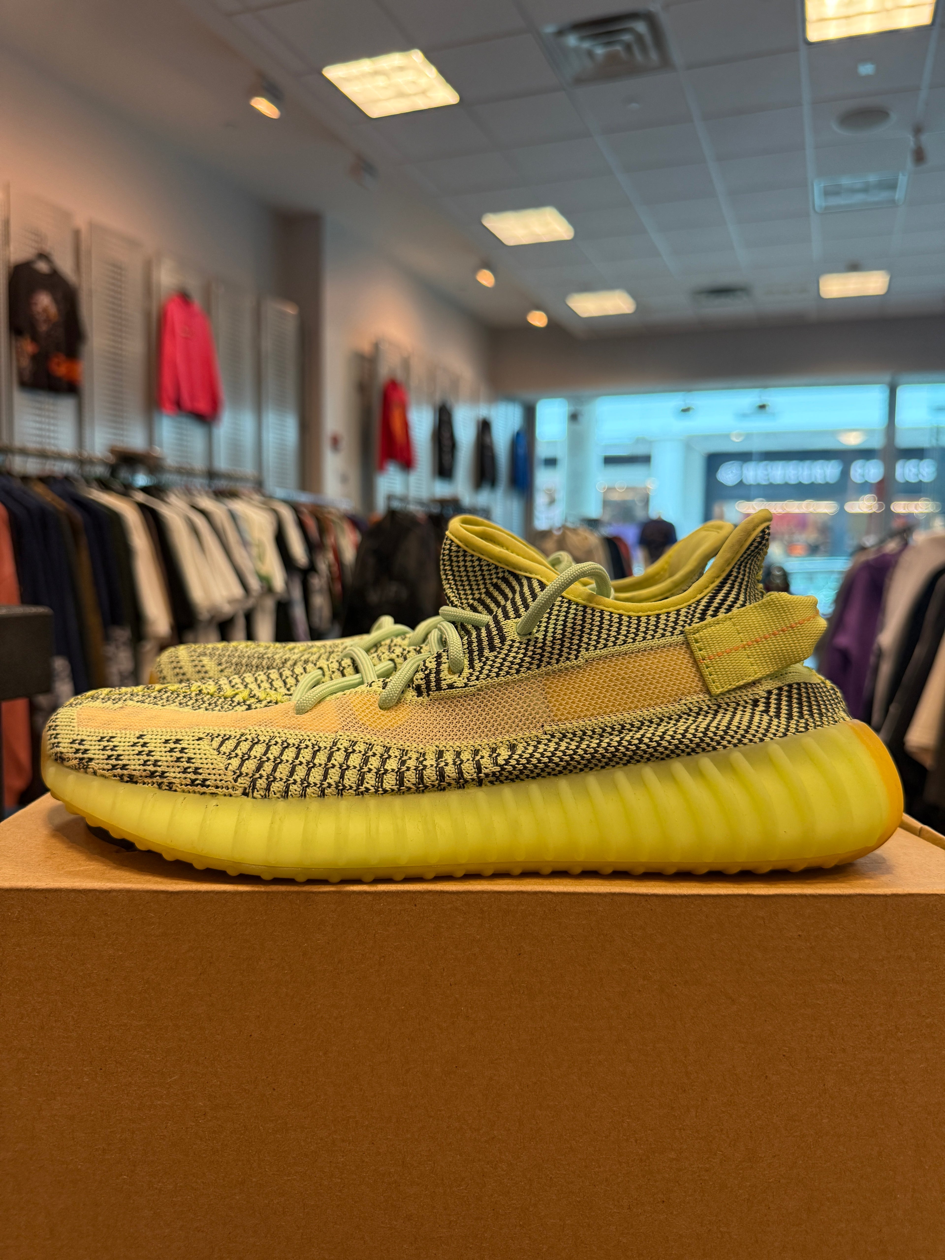 adidas Yeezy Boost 350 V2 'Yeezreel' (Non-Reflective) Size 10 Preowned