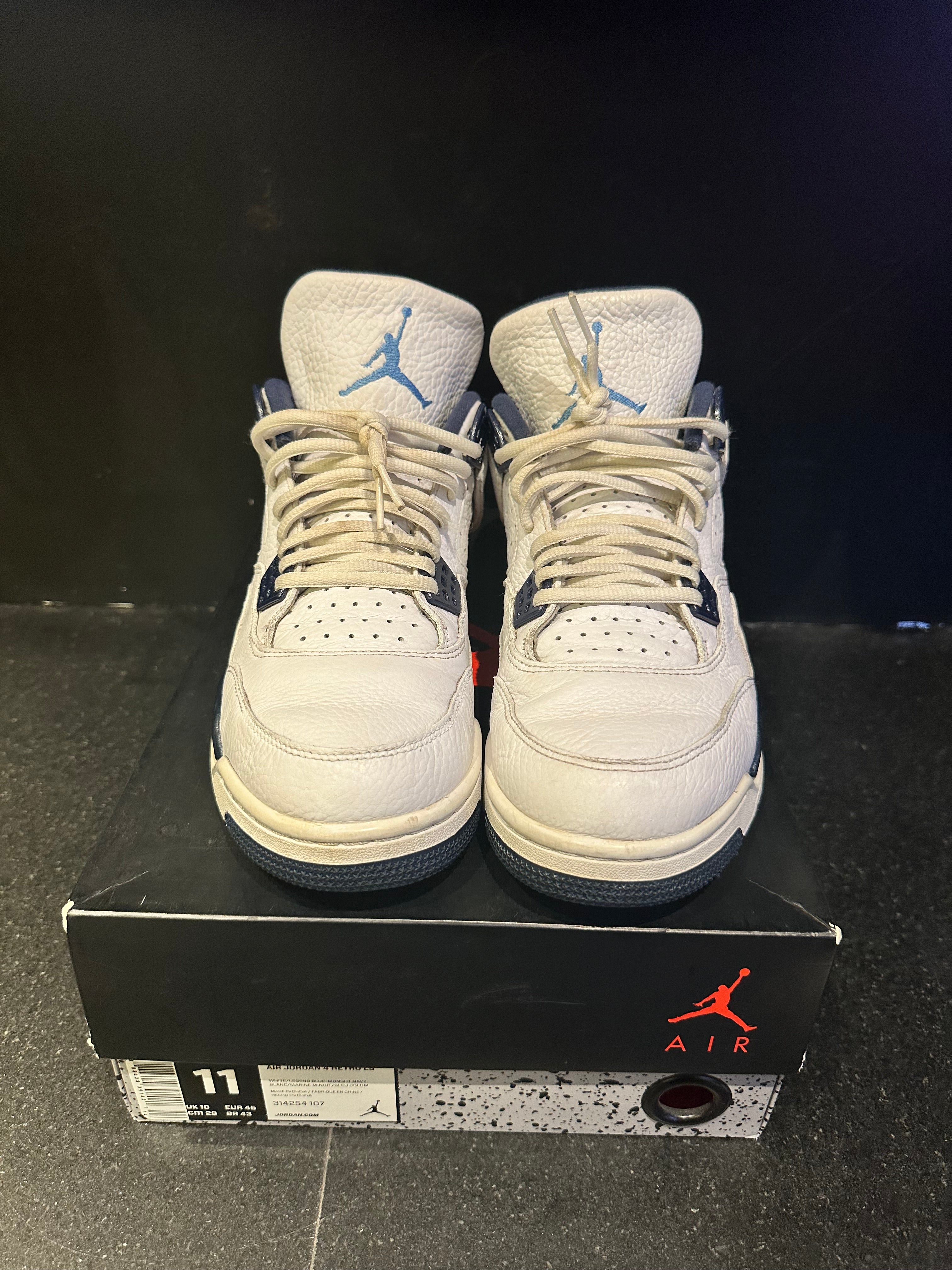 Jordan Retro 4 "Columbia" Preowned