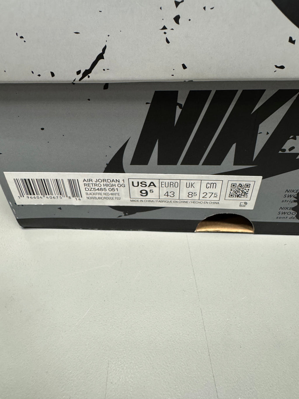 Jordan 1 Retro High OG "Washed Black" Size 9.5W/8M Preowned