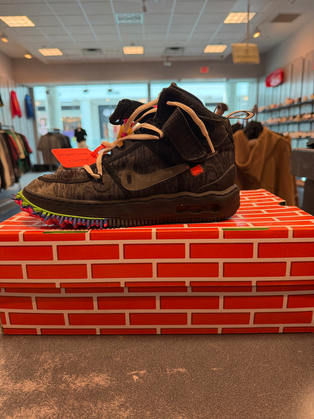 Nike Air Force 1 Mid Off-White Black Size 6.5 Preowned