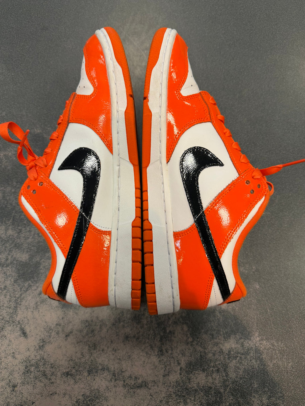 Nike Dunk Low Patent "Halloween" (2022) (Women's) Size 9.5W Preowned