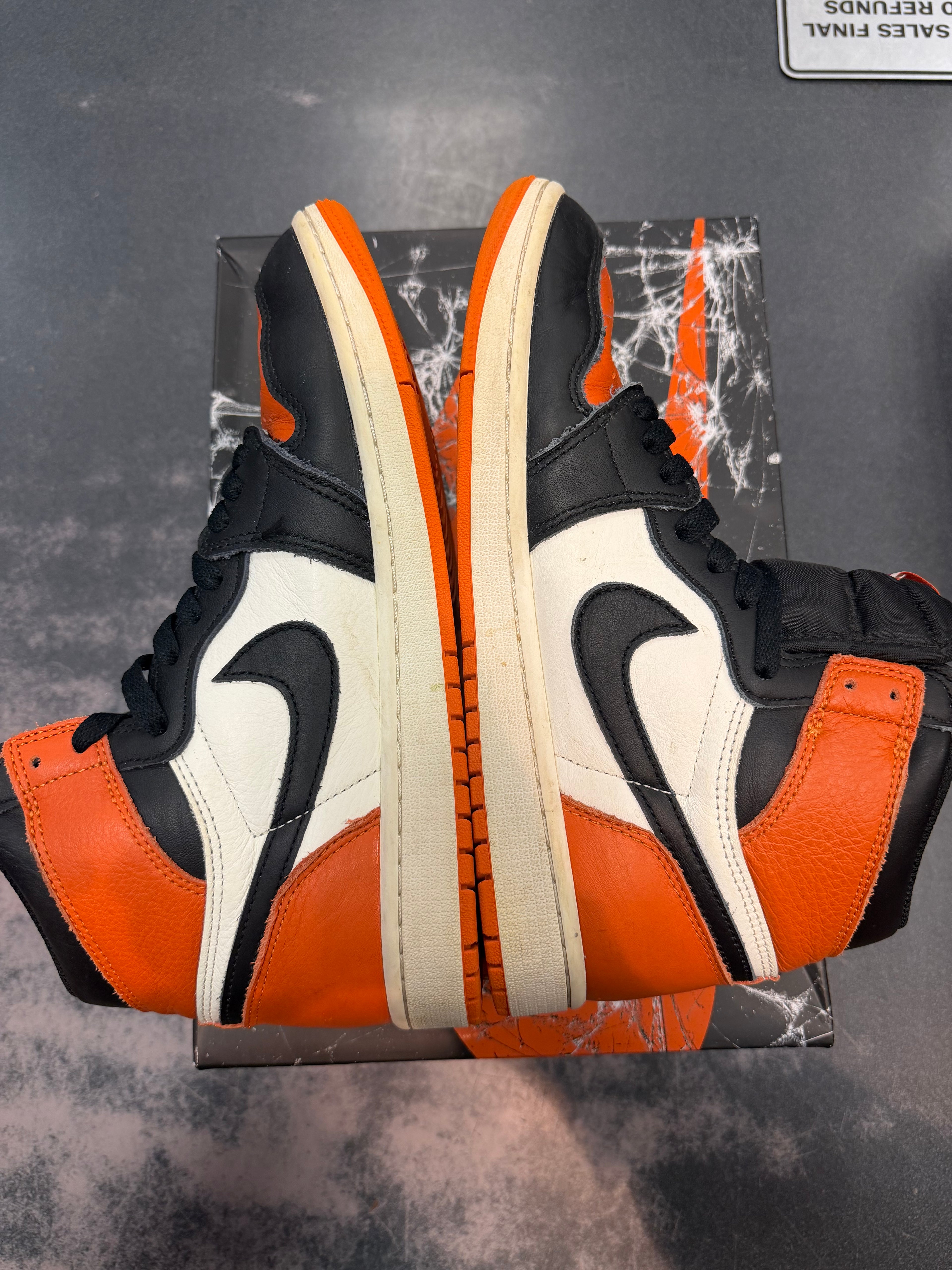 Jordan 1 Retro High OG Shattered Backboard (2025) Size 9 Preowned
