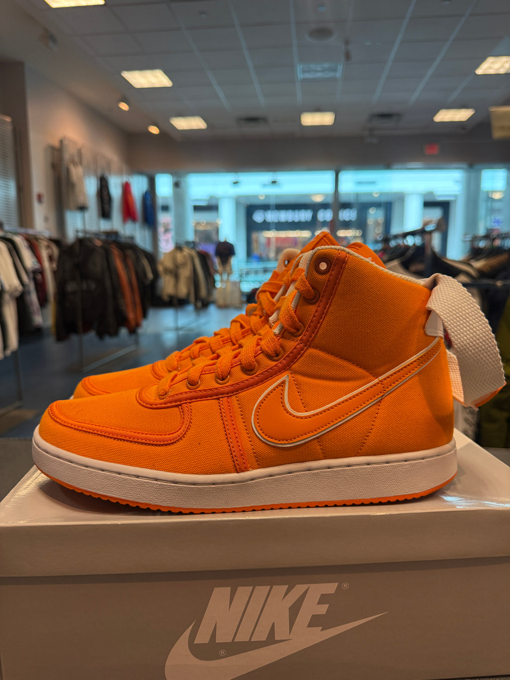 Nike Vandal High Supreme Doc Brown Size 10 Preowned