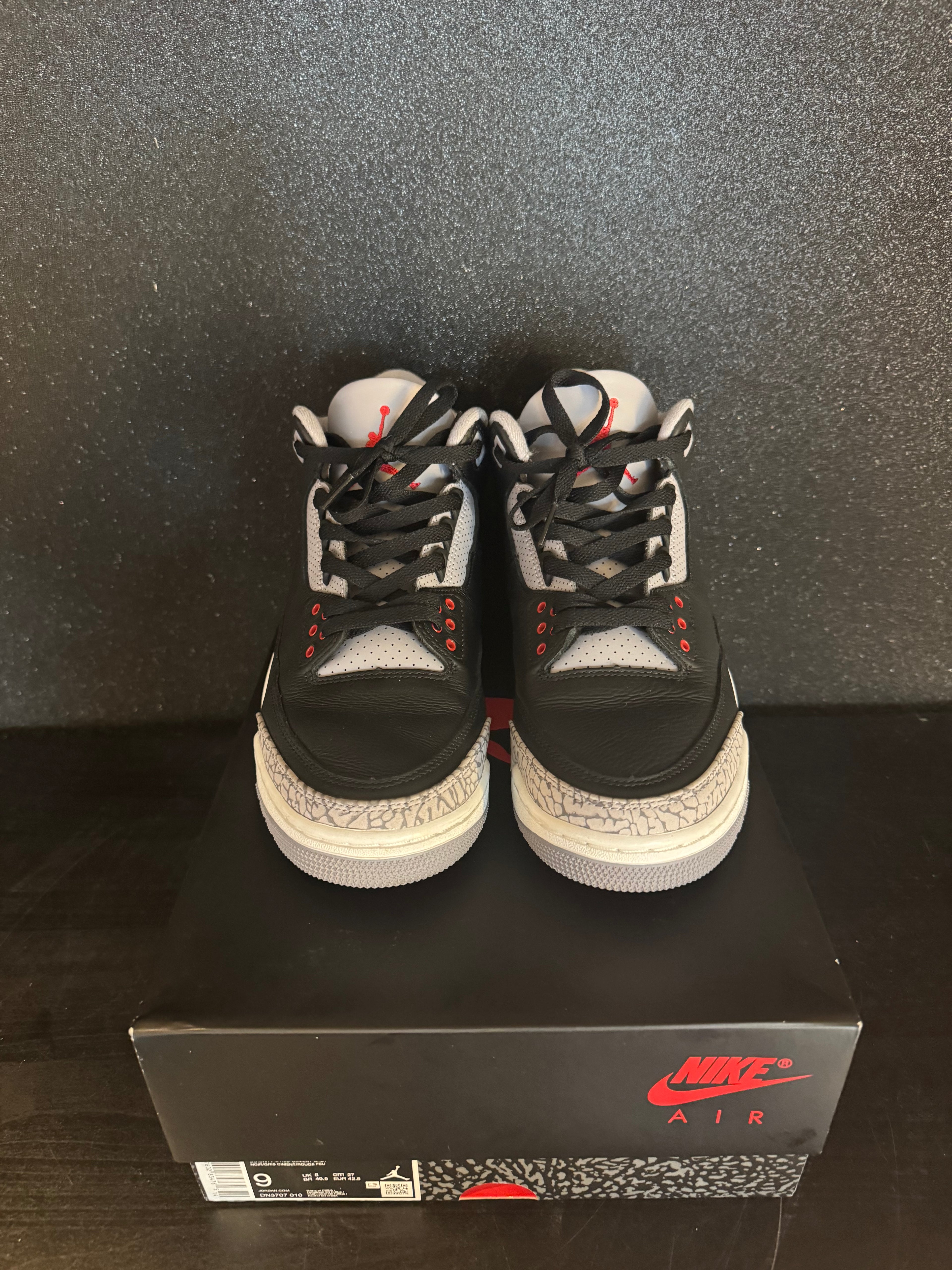 Jordan 3 'Black Cement Reimagined 2024' Size 9 Preowned with box