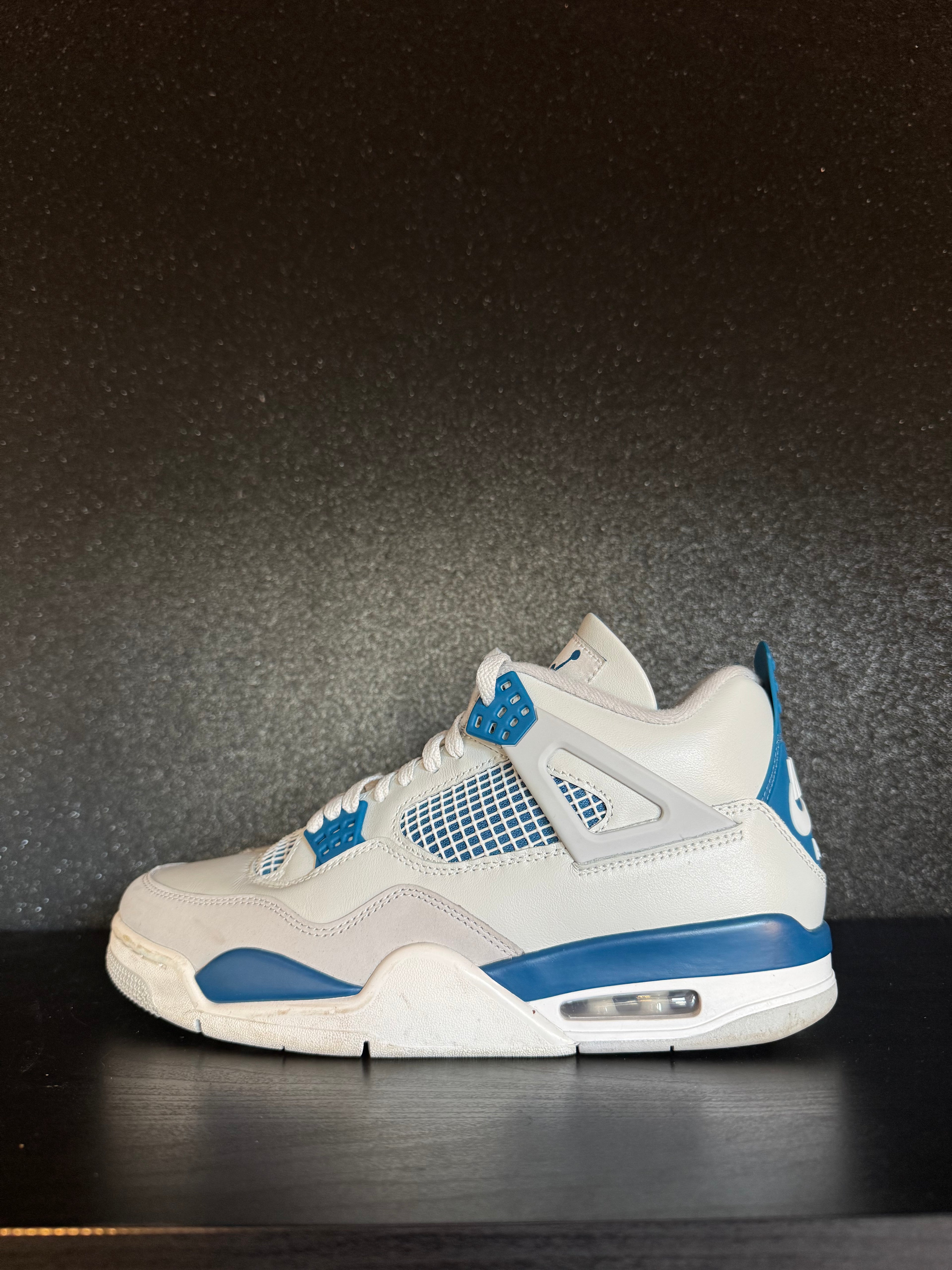 Jordan 4 Military Blue Size 10 Preowned