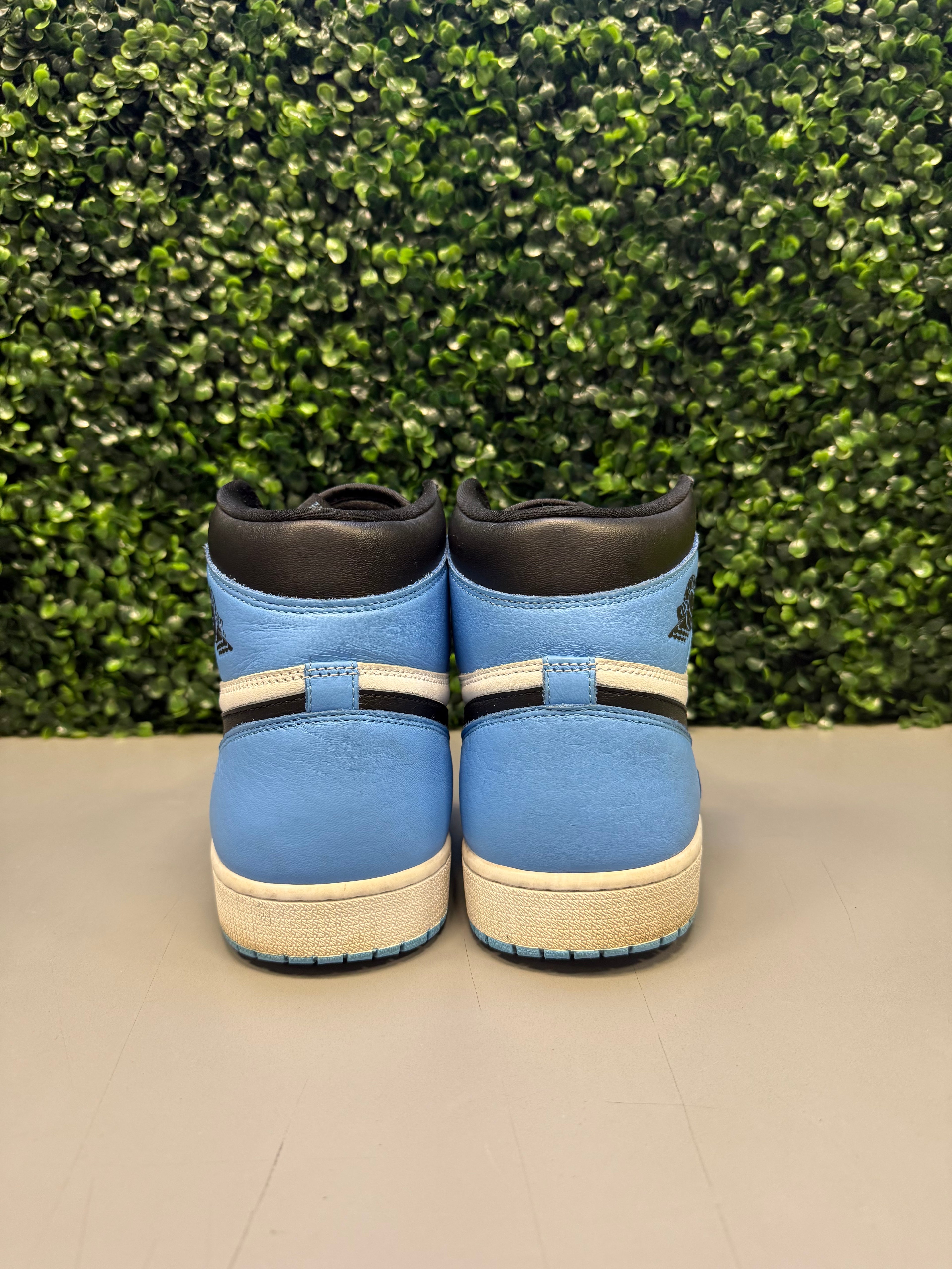 Jordan 1 "UNC Toe" Size 14 Preowned