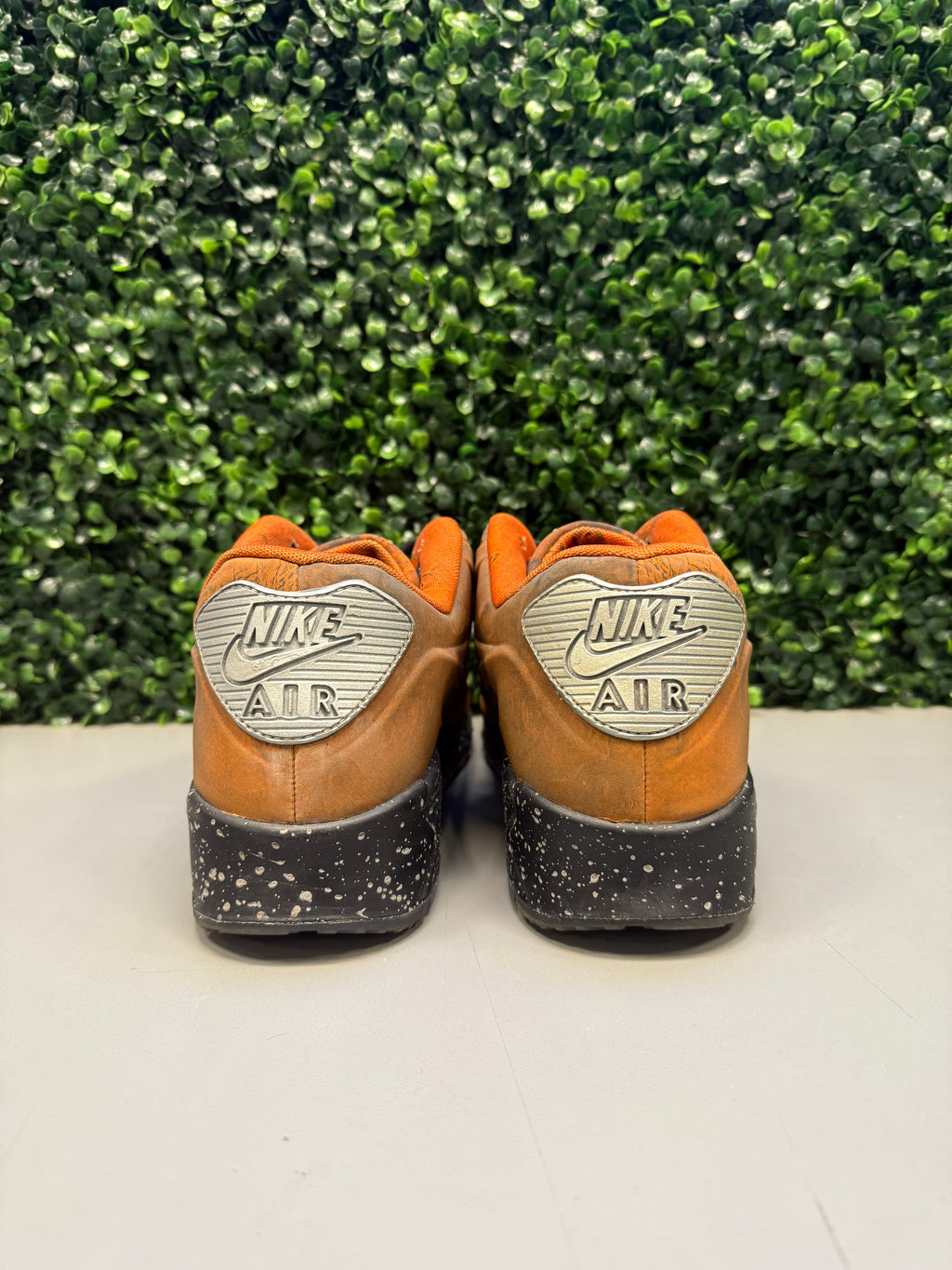 Nike Air Max 90 "Mars Landing" Size 11.5 Preowned