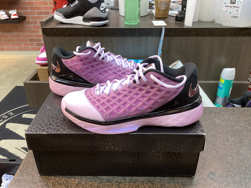 Nike Kobe Proto "Pink Quartz" Preowned