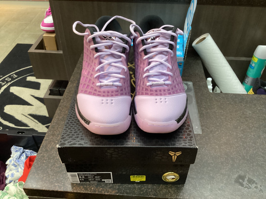 Nike Kobe Proto "Pink Quartz" Preowned