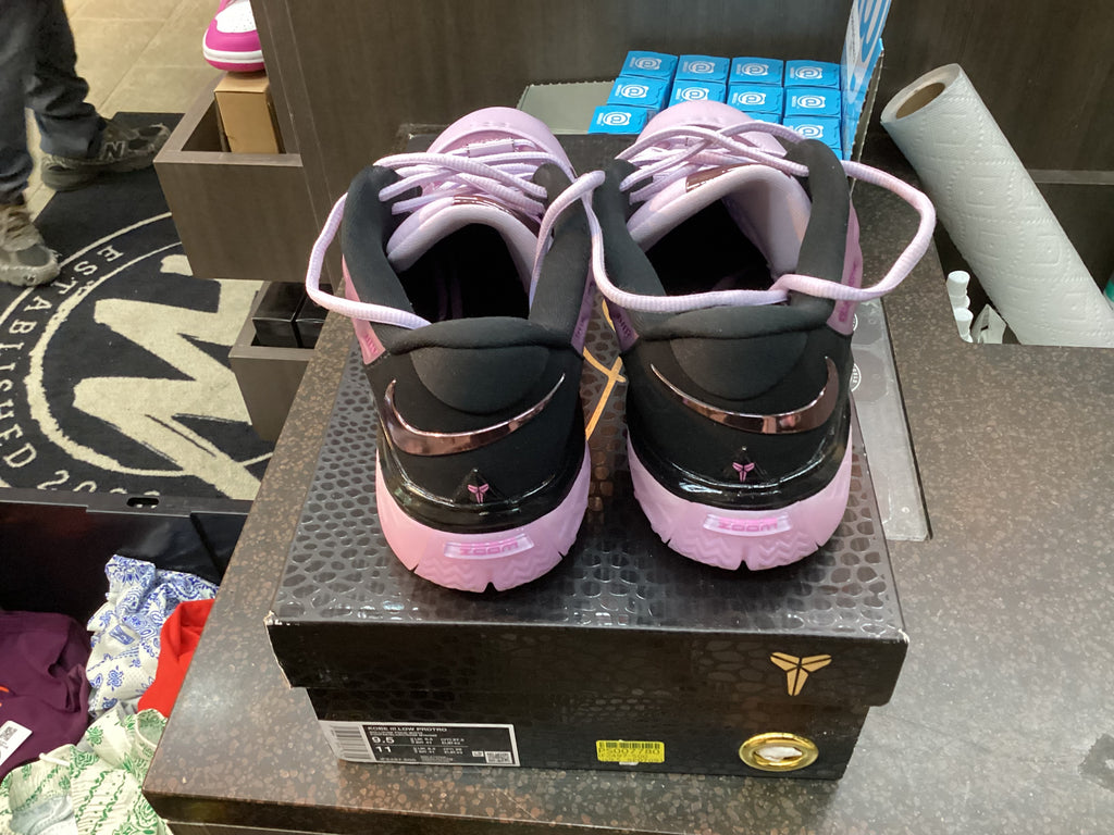 Nike Kobe Proto "Pink Quartz" Preowned