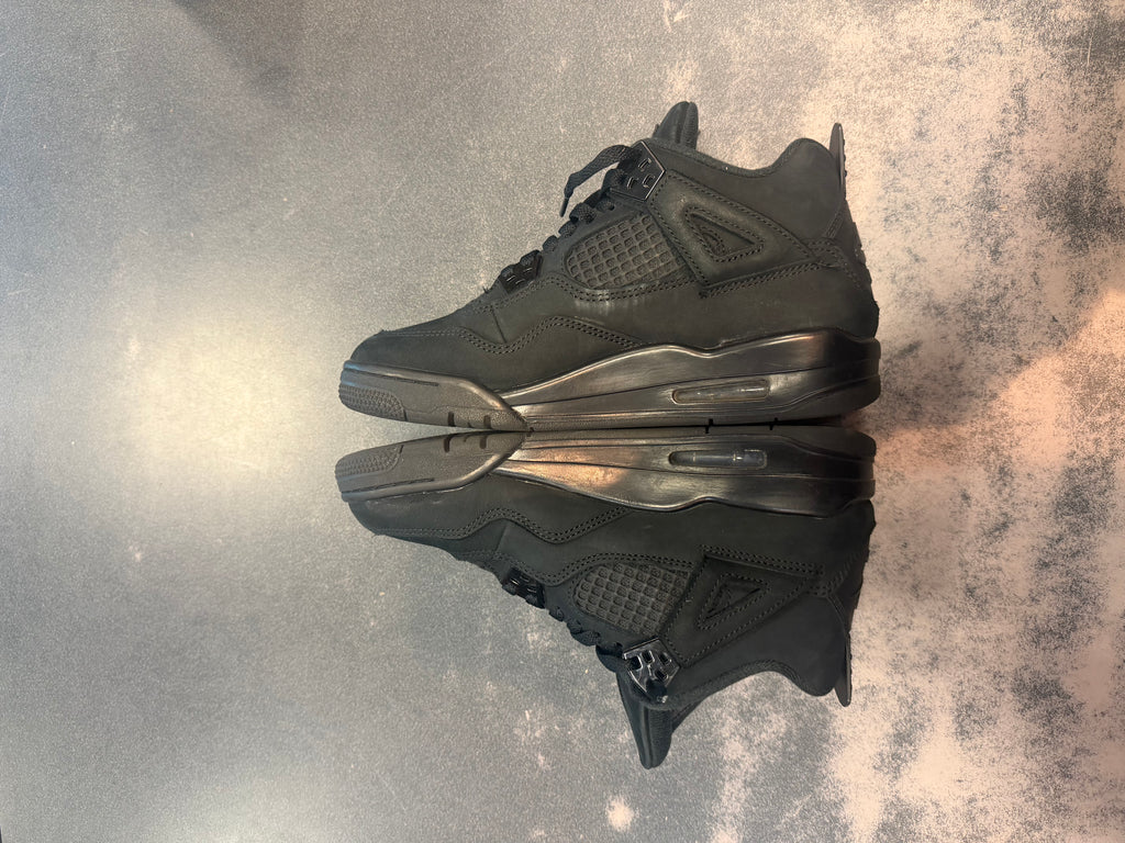 Jordan 4 Retro Black Cat (2025) (GS) Size 6.5Y Preowned (No Box)