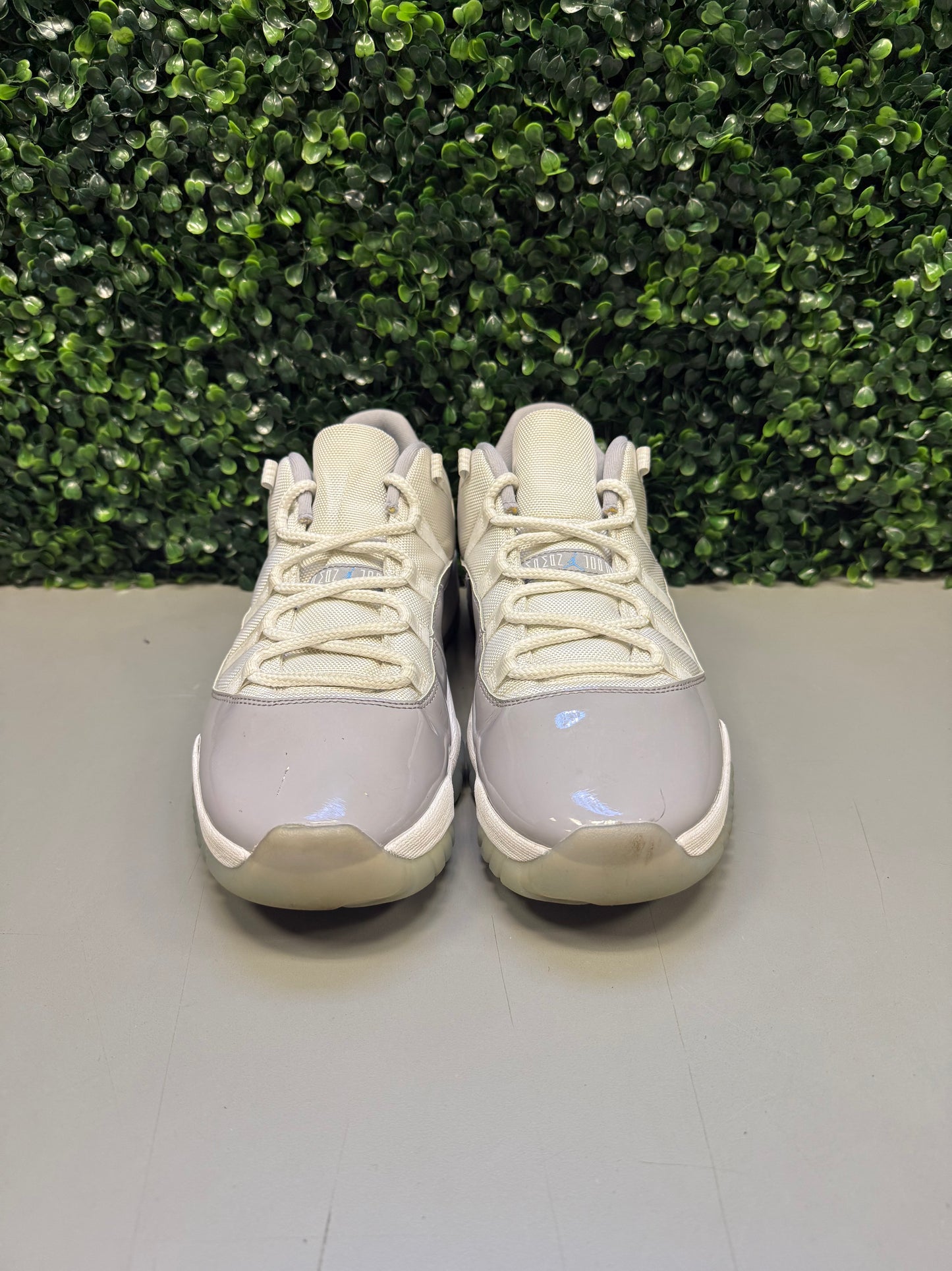 Jordan 11 Low "Cement Grey" Size 12 Preowned