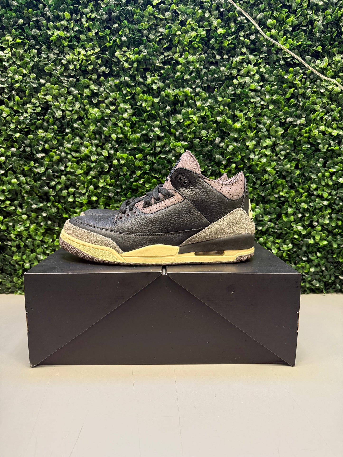 Jordan 3 X A Ma Maniére "While You Were Sleeping" Size 13W / 11.5M Preowned