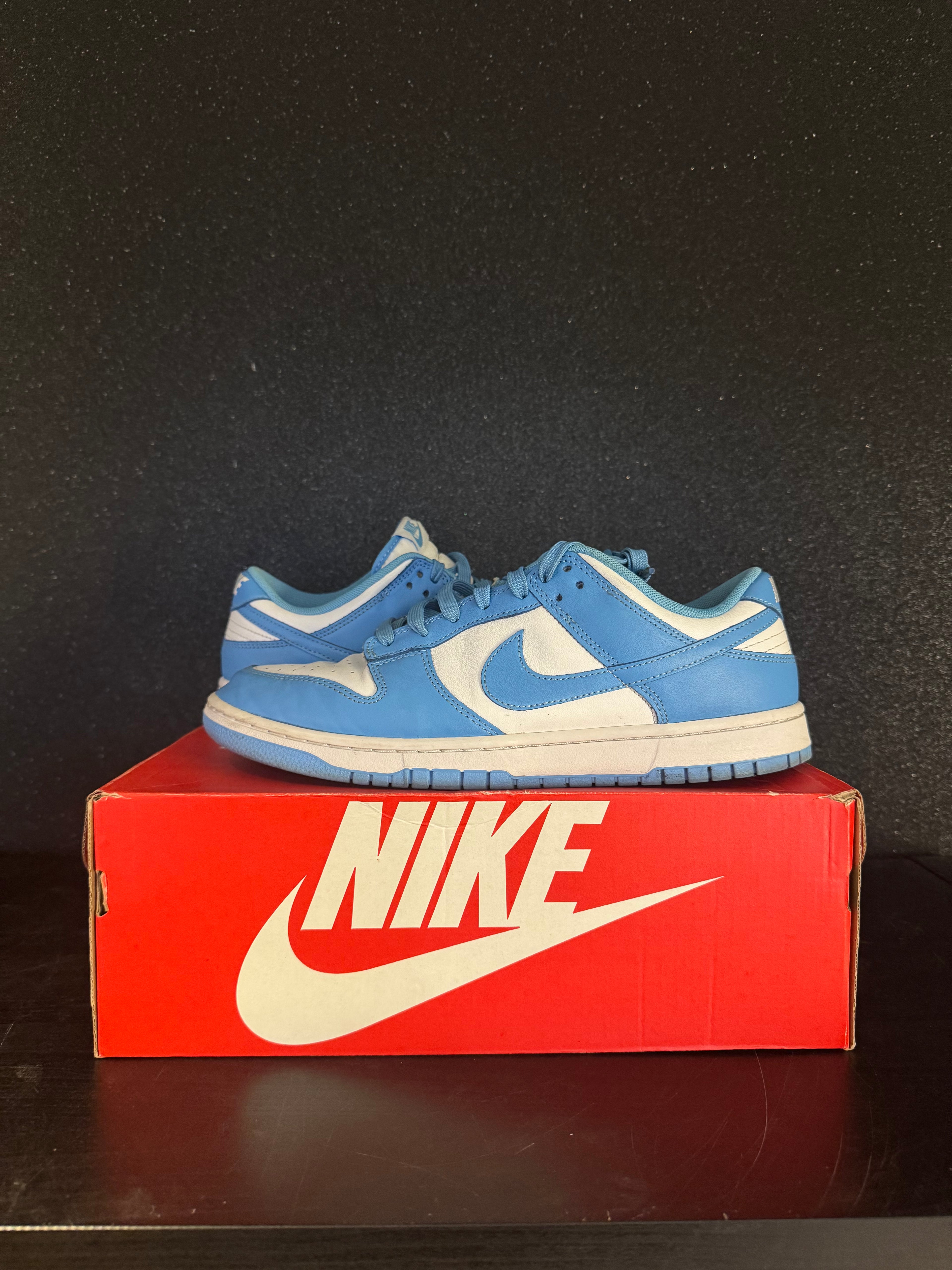 Nike SB Dunk Low 'UNC' Size 11 Preowned with box