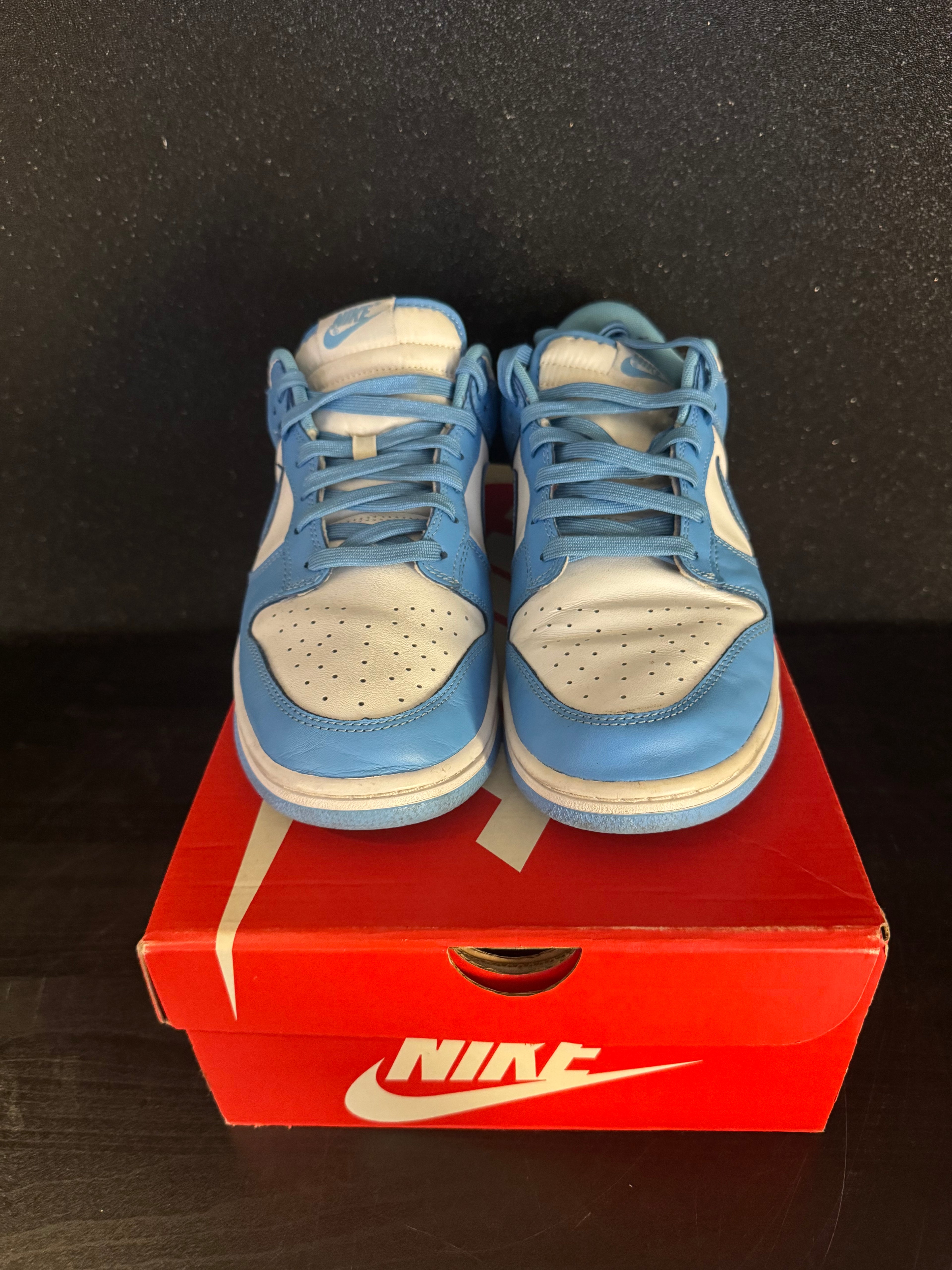 Nike SB Dunk Low 'UNC' Size 11 Preowned with box