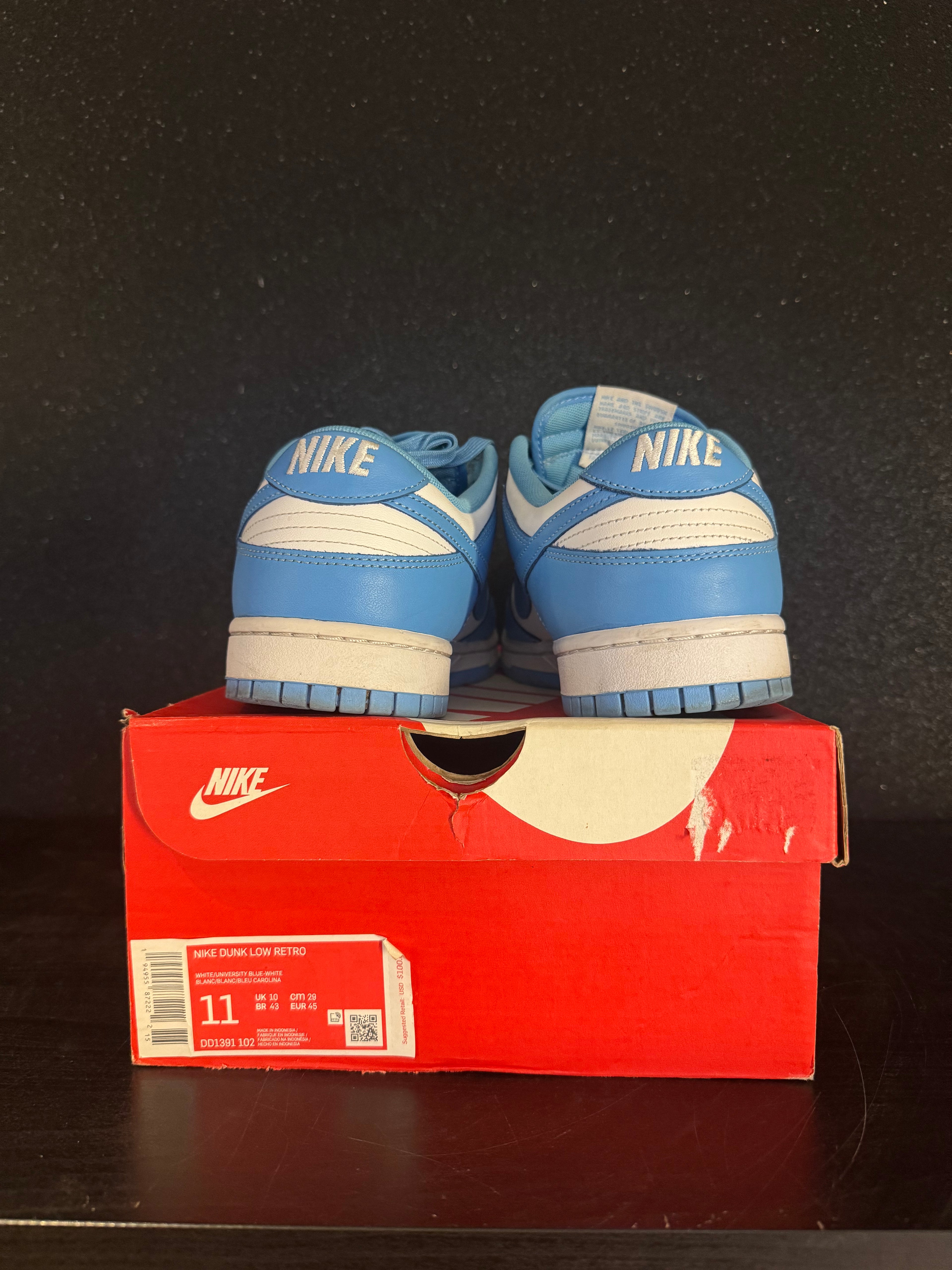 Nike SB Dunk Low 'UNC' Size 11 Preowned with box