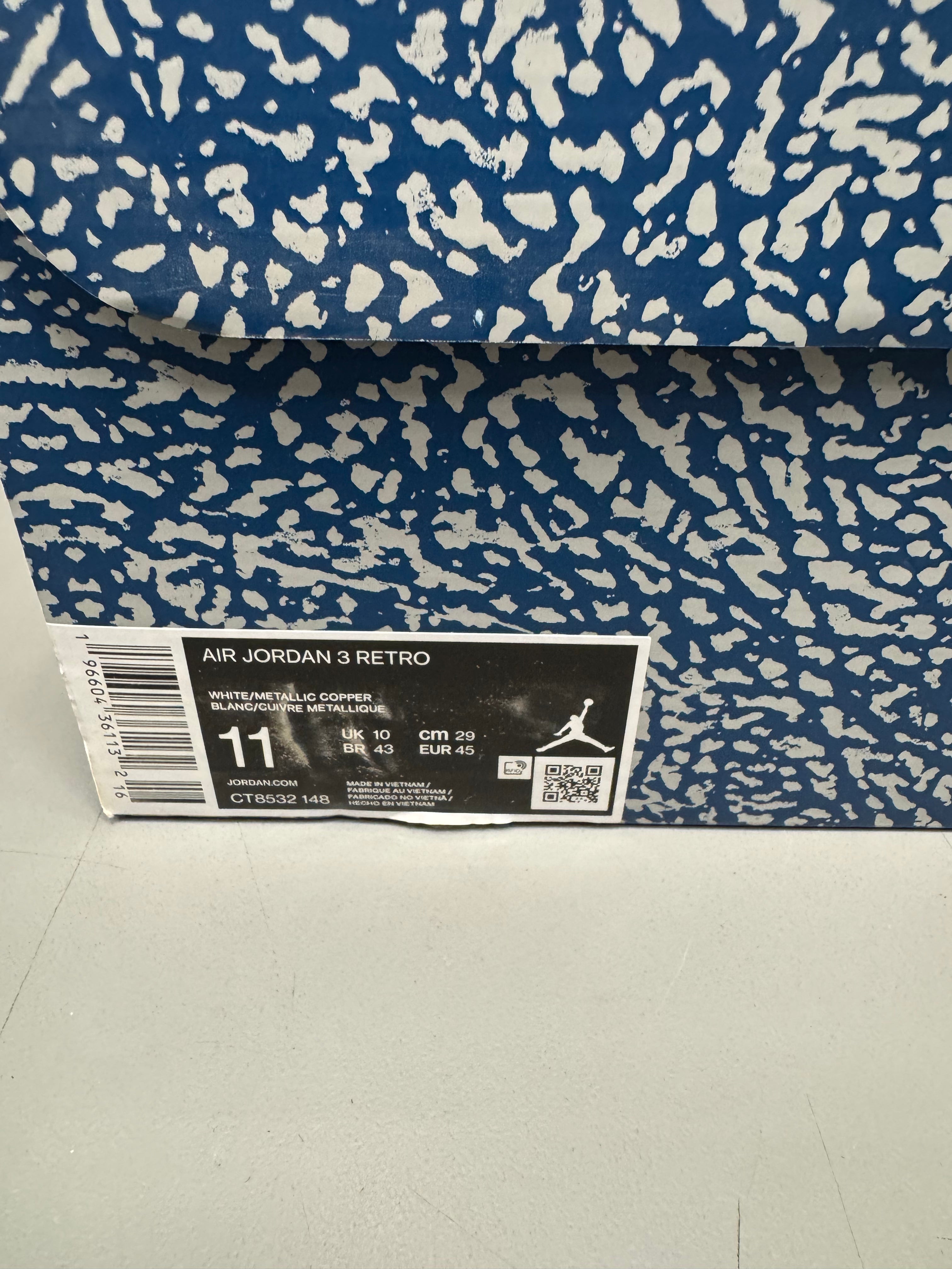 Jordan 3 "Wizards" Size 11 Preowned