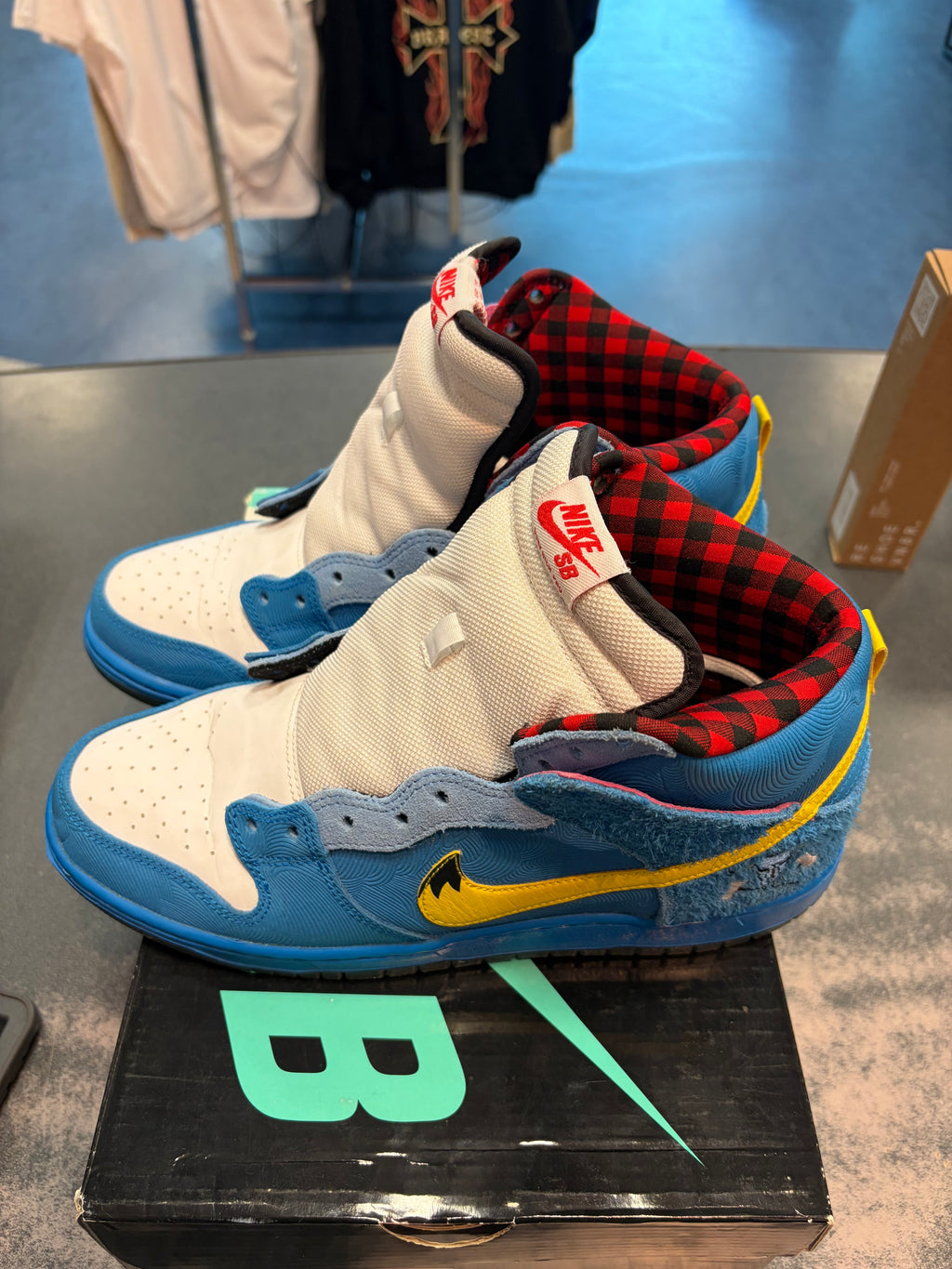 Nike SB Dunk High Familia Blue Ox Size 10.5 Preowned