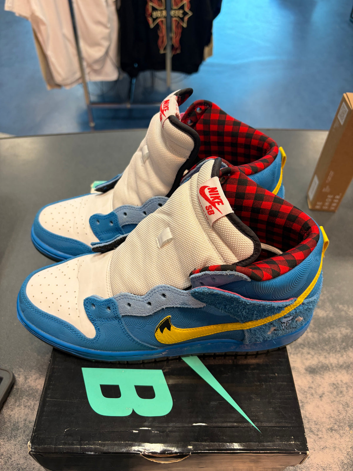 Nike SB Dunk High Familia Blue Ox Size 10.5 Preowned