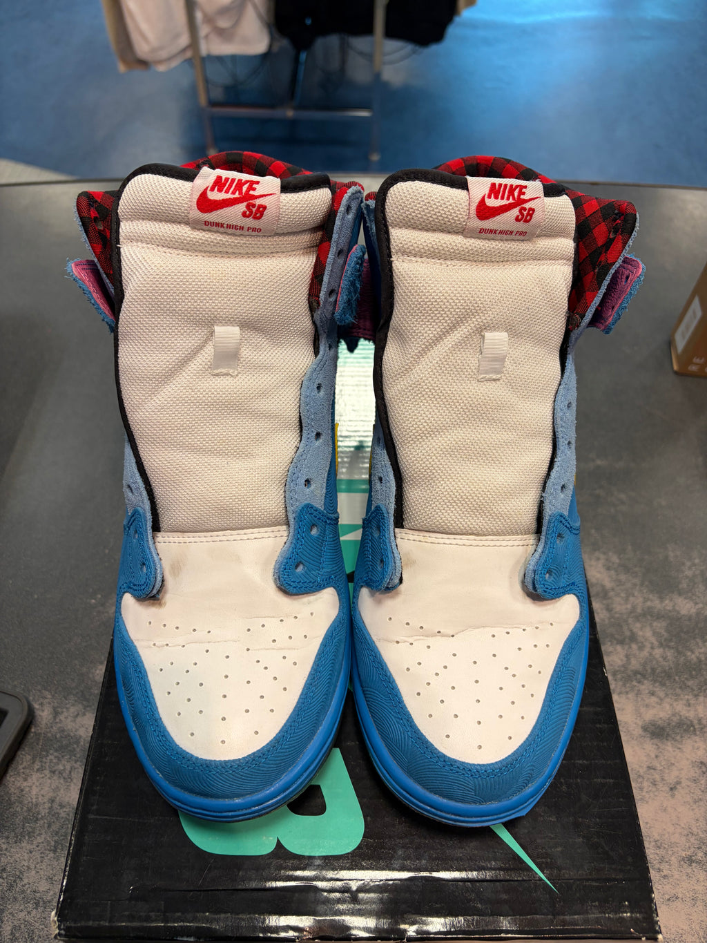 Nike SB Dunk High Familia Blue Ox Size 10.5 Preowned