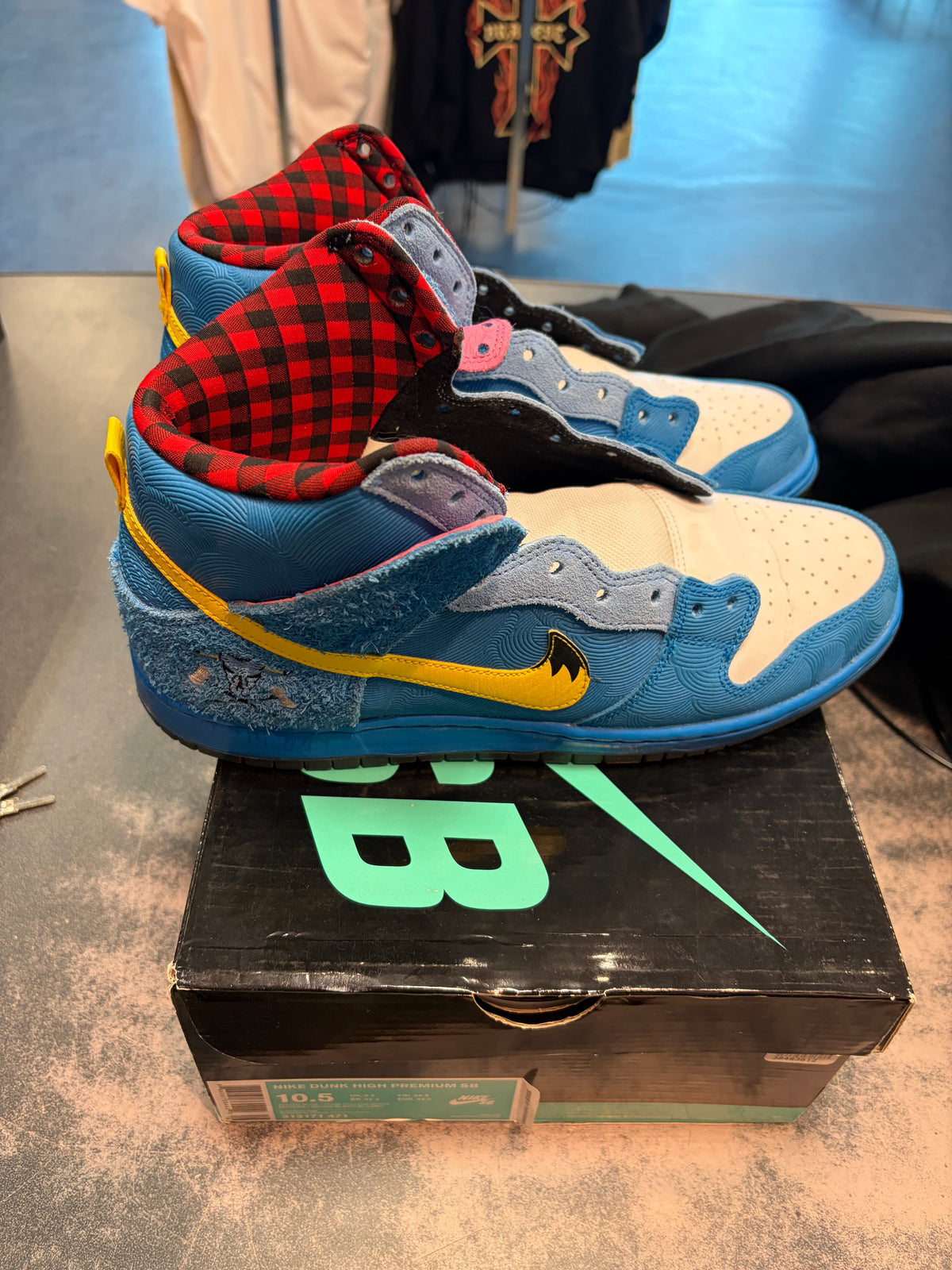 Nike SB Dunk High Familia Blue Ox Size 10.5 Preowned