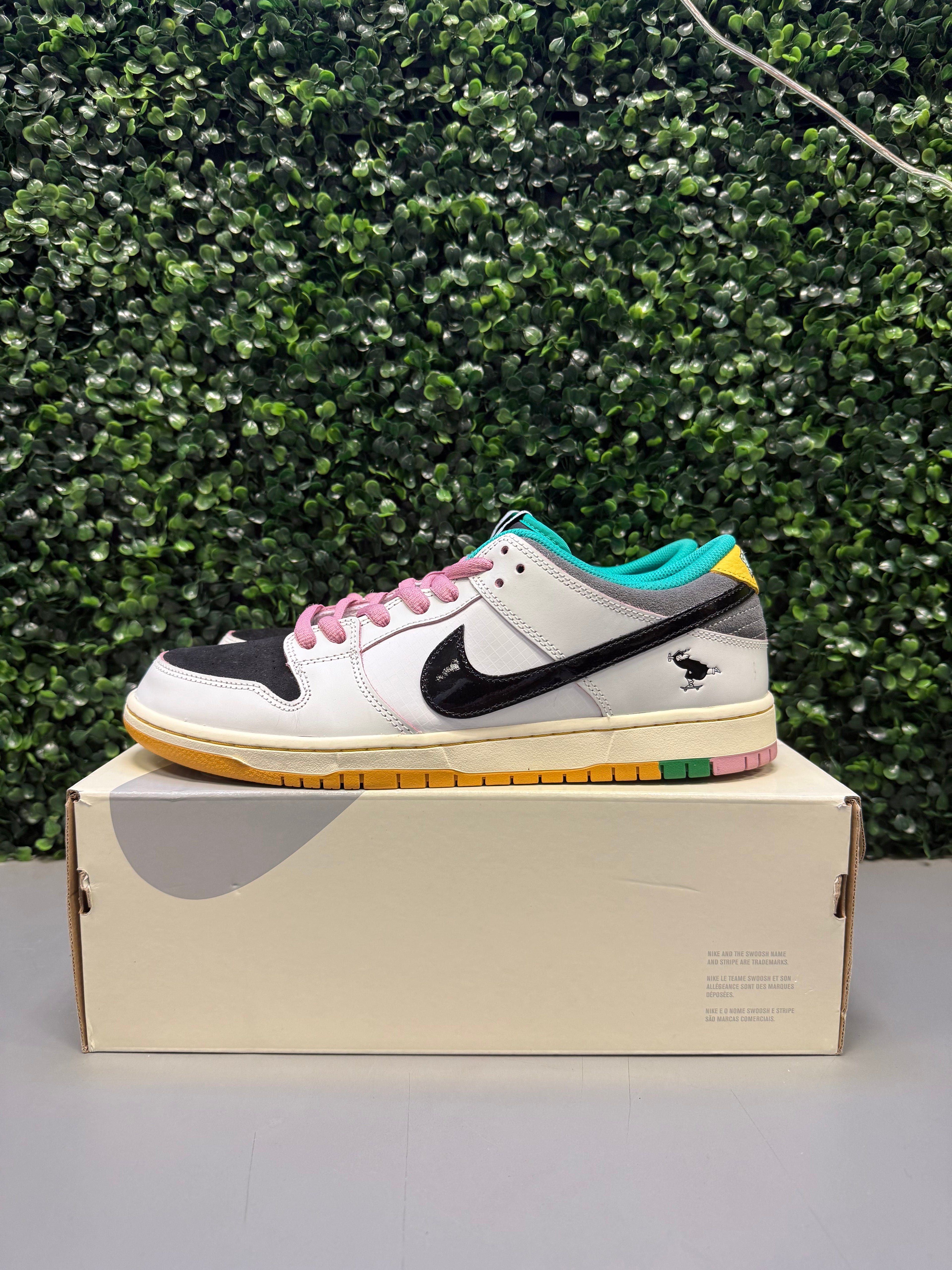 Nike SB Dunk Low "CSEF" Size 12 Preowned