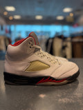 Jordan 5 Retro Fire Red Silver Tongue (2020) Size 10.5 Preowned (NO BOX)
