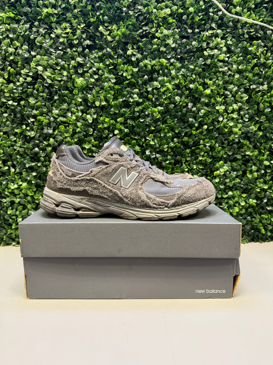 New Balance 2002R Protection Pack "Phantom" Size 11 Preowned