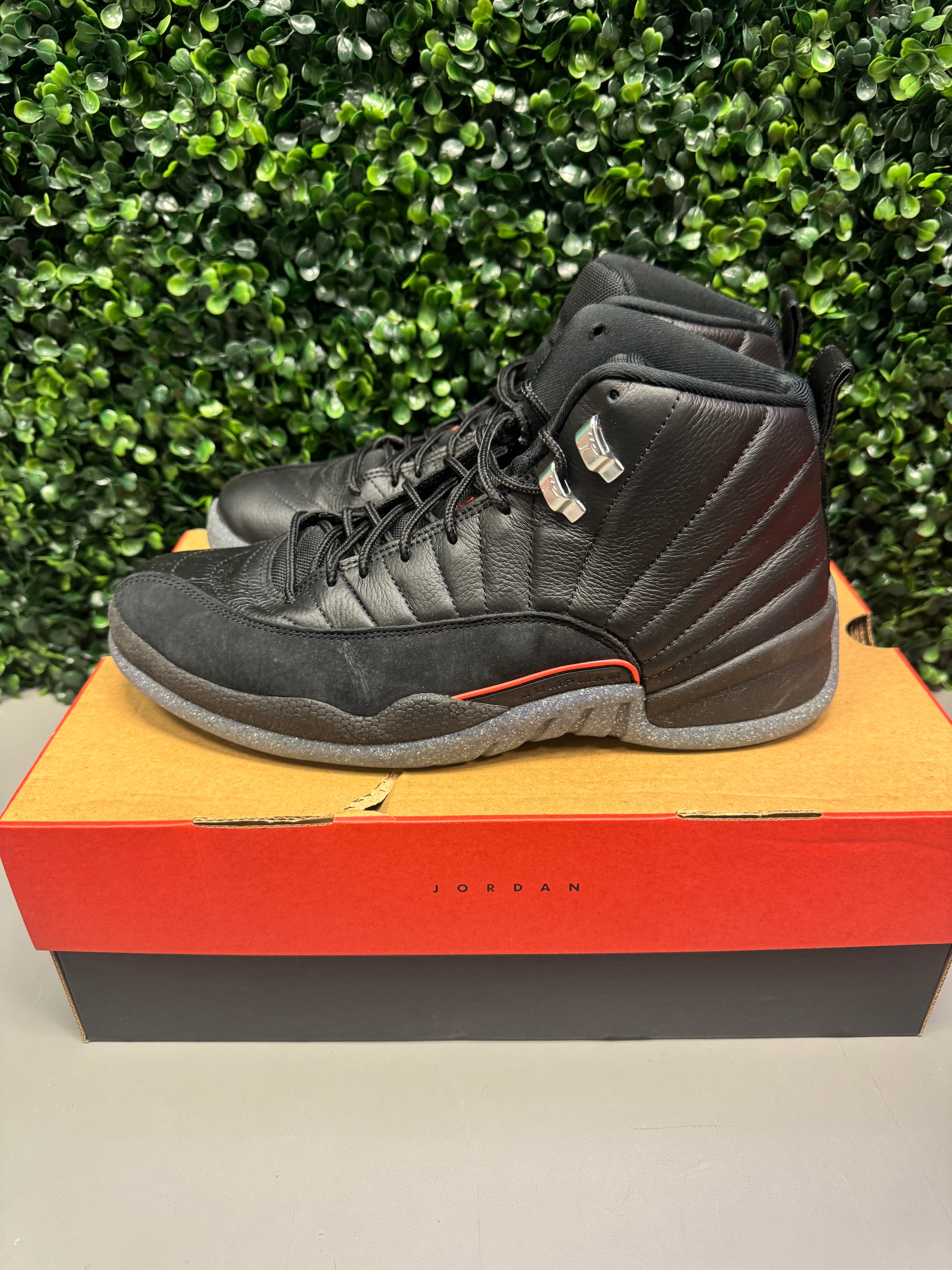 Jordan 12 "Utility" Size 10 Preowned
