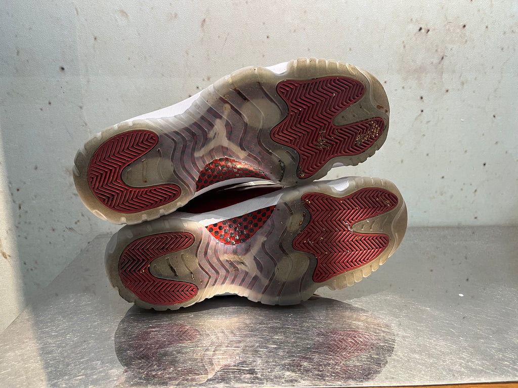 Jordan 11 "Cherry" Size 9.5 Preowned