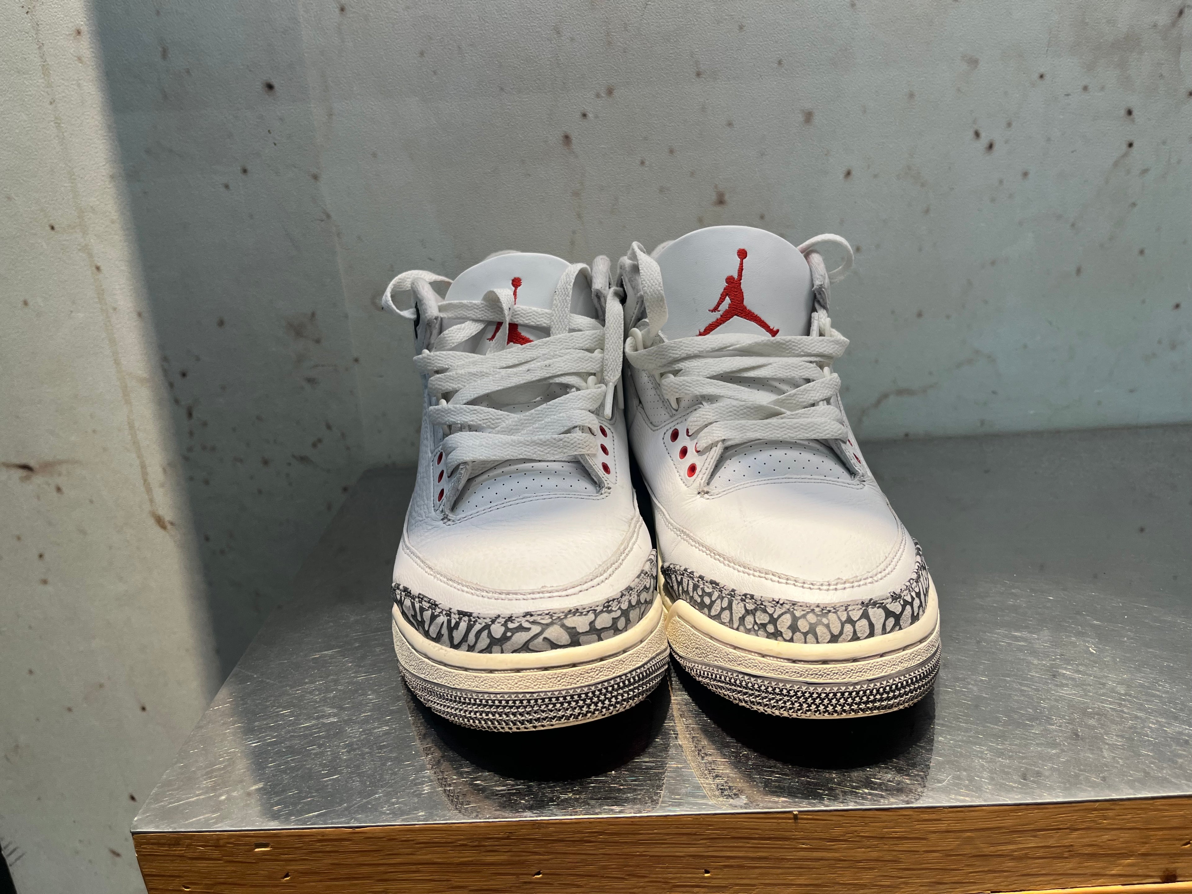 Jordan 3 "White Cement Reimagined" Size 9.5 Preowned