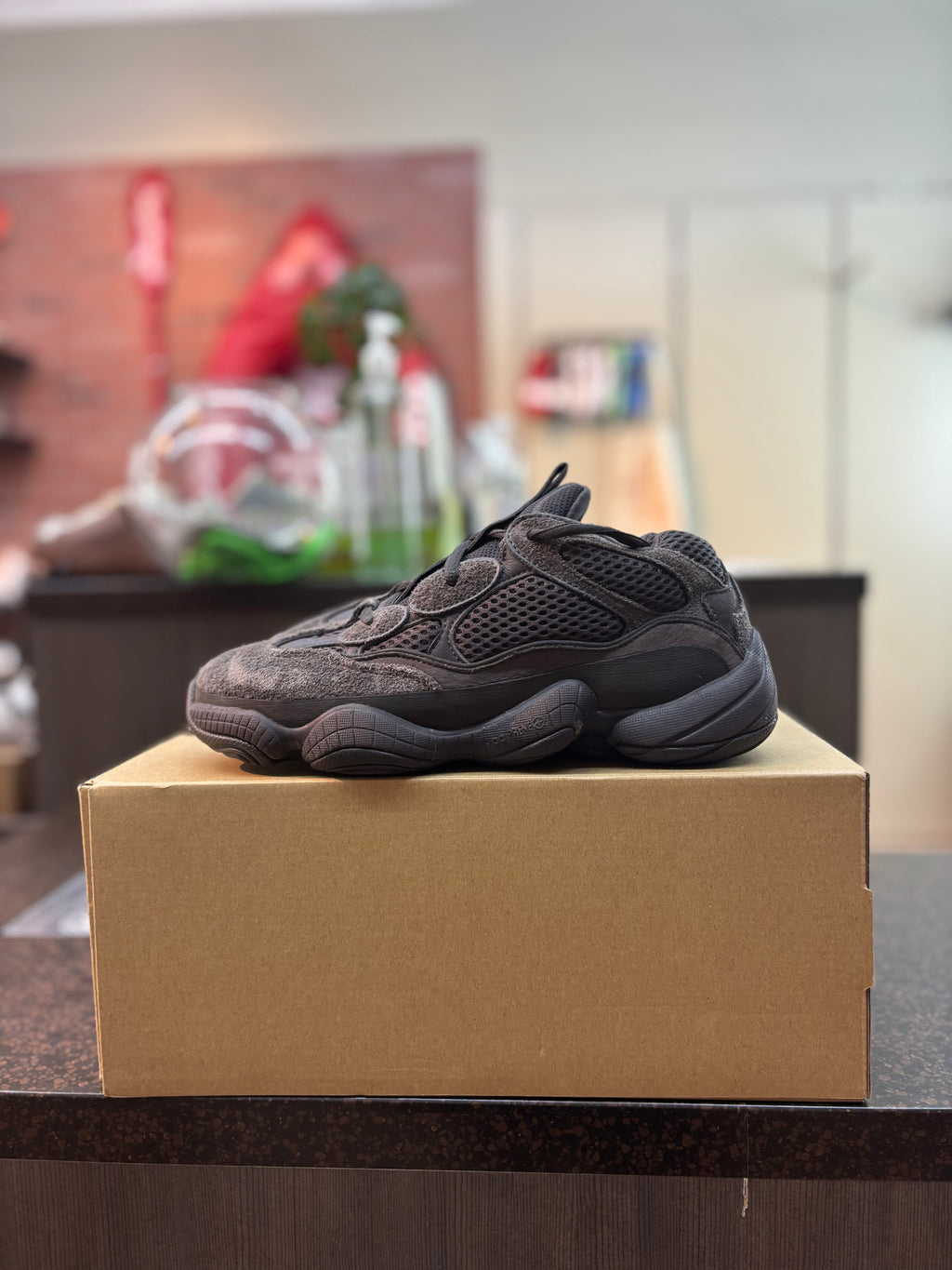Yeezy 500 "Utility Black" Size 6 Pre Owned