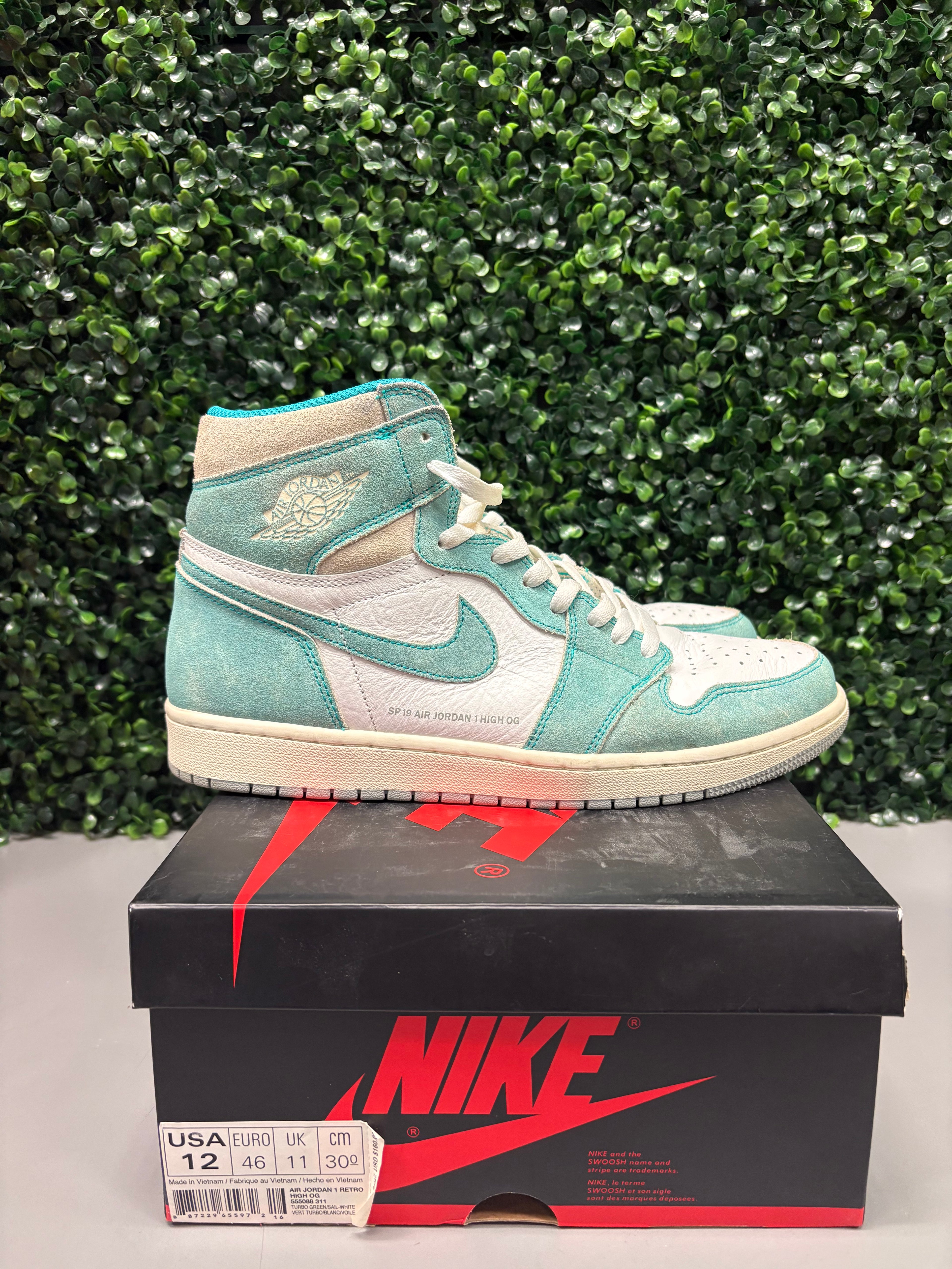 Jordan 1 "Turbo Green" Size 12 Preowned