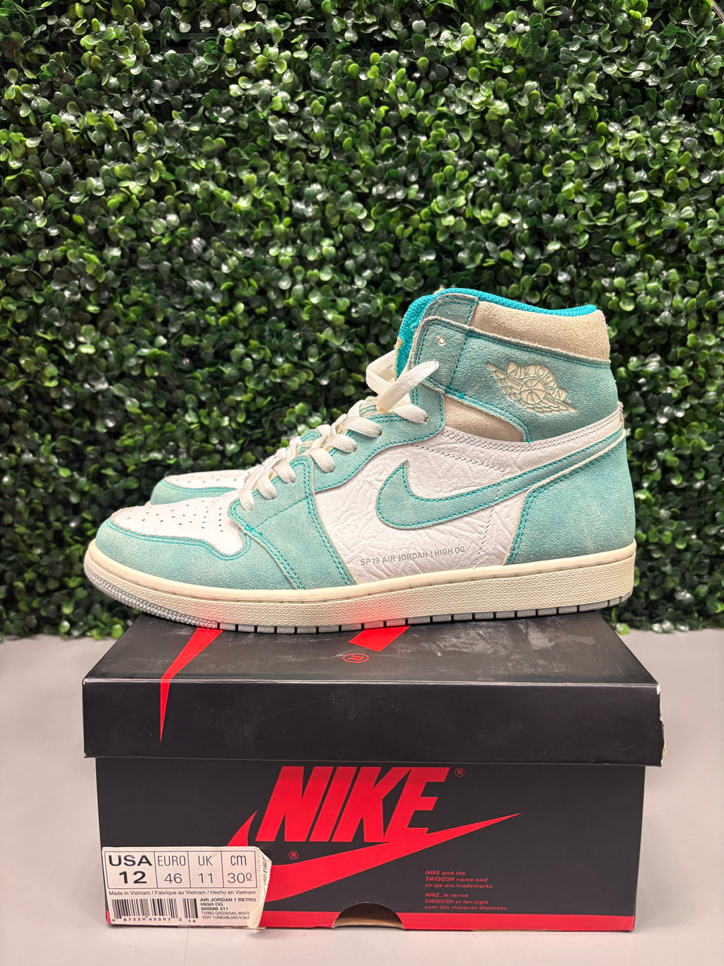 Jordan 1 "Turbo Green" Size 12 Preowned