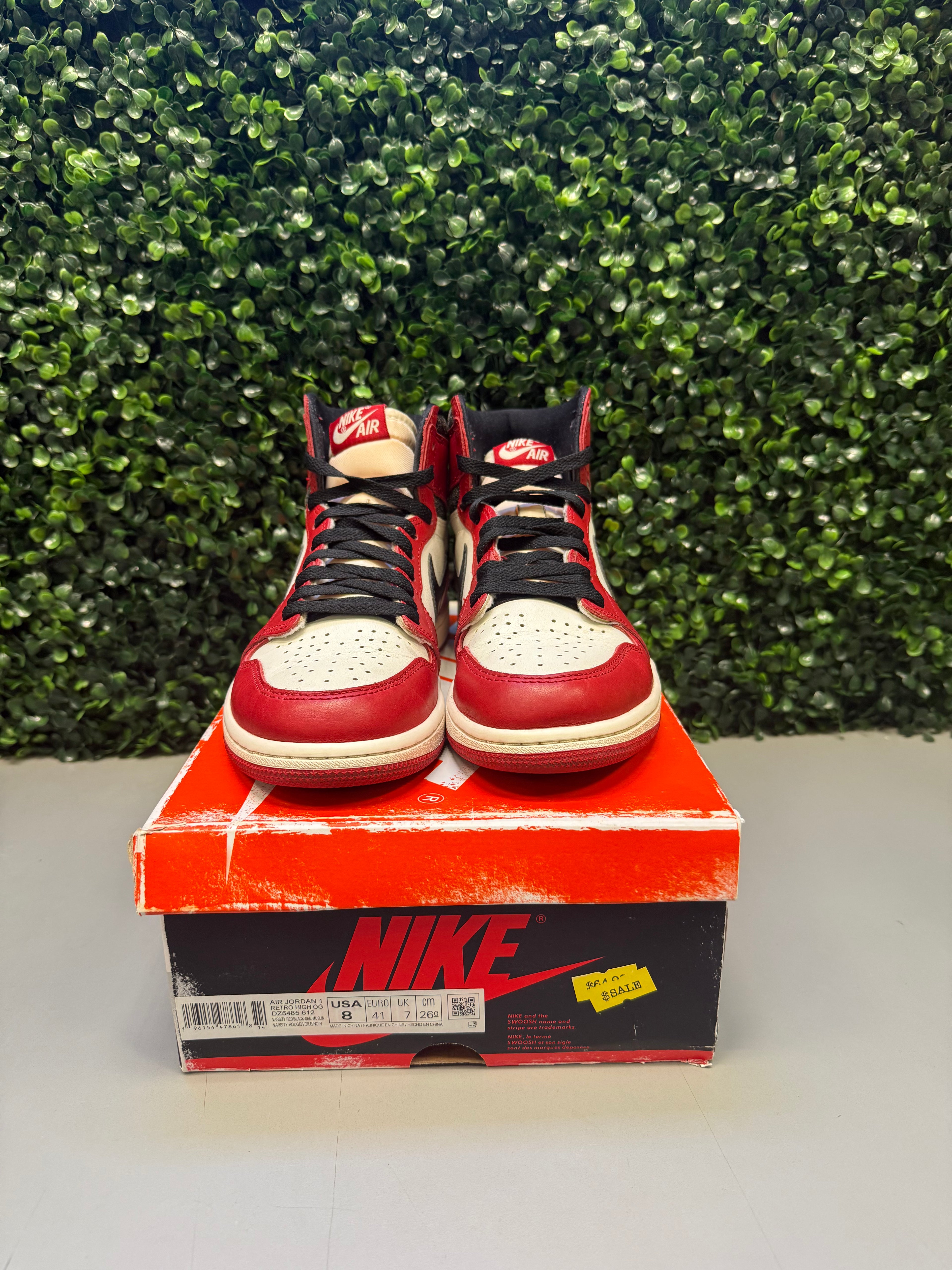 Jordan 1 High "Chicago Lost & Found" Size 8 Preowned