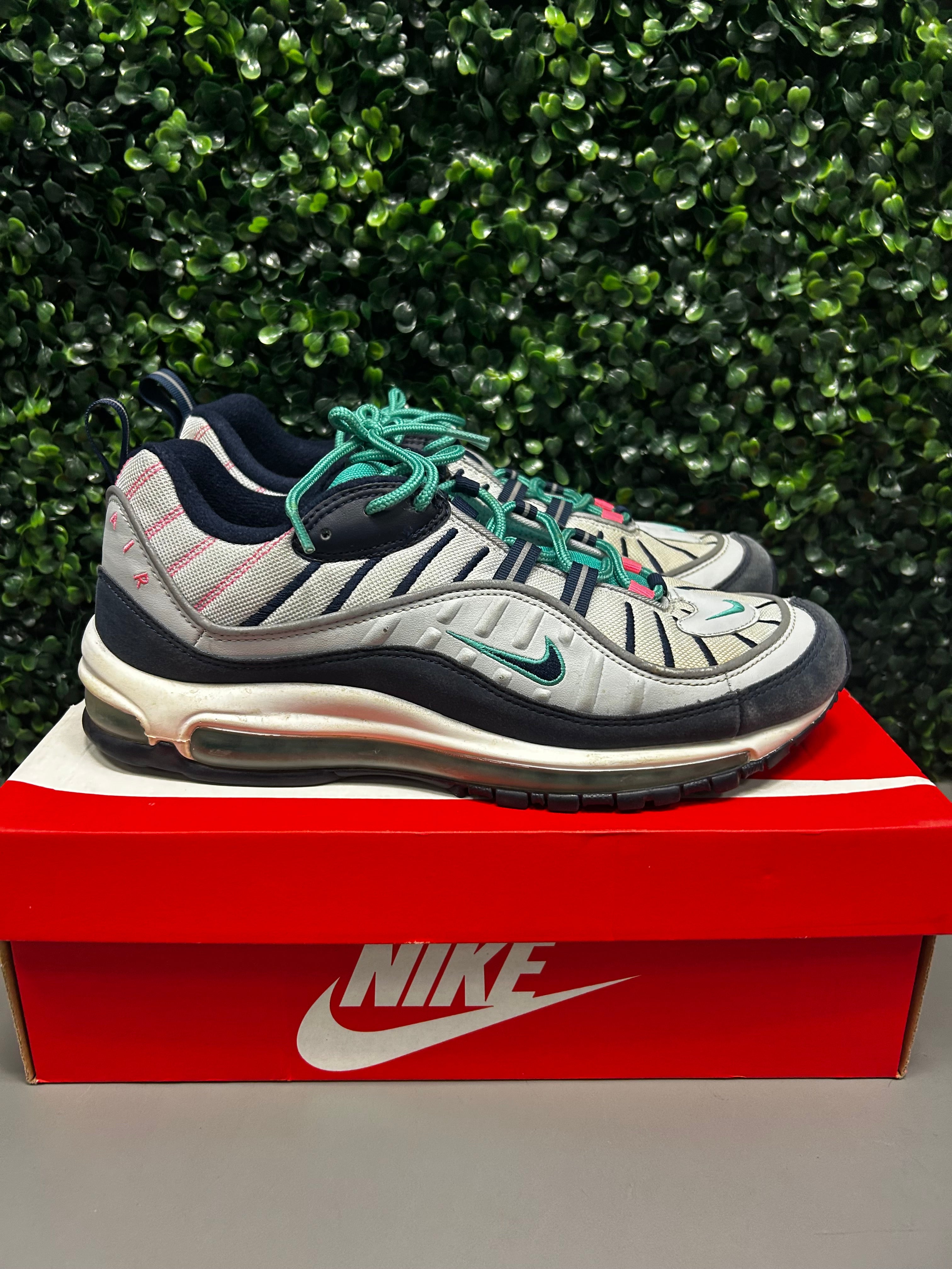 Nike Air Max 98 "South Beach" Size 10.5 Preowned