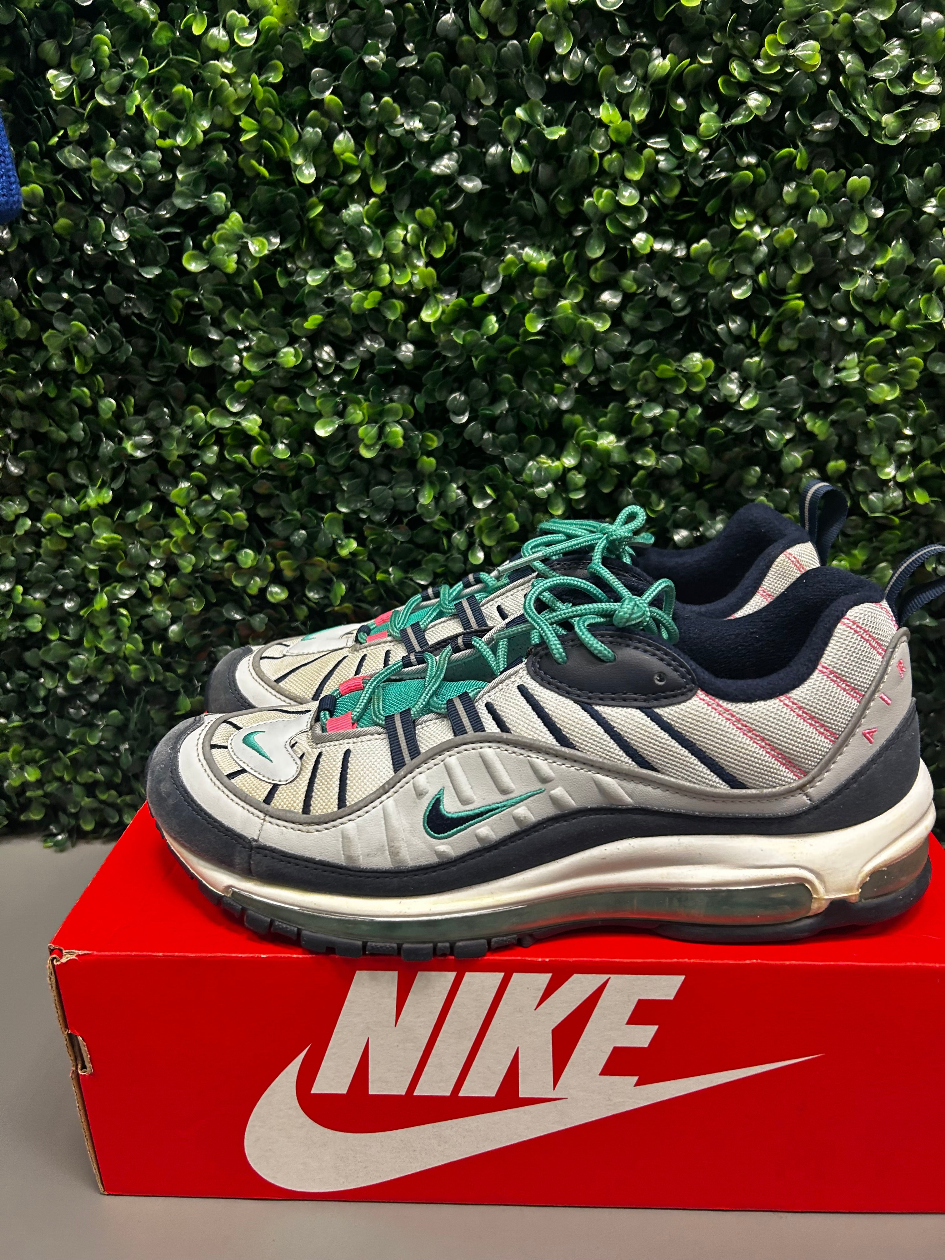 Nike Air Max 98 "South Beach" Size 10.5 Preowned
