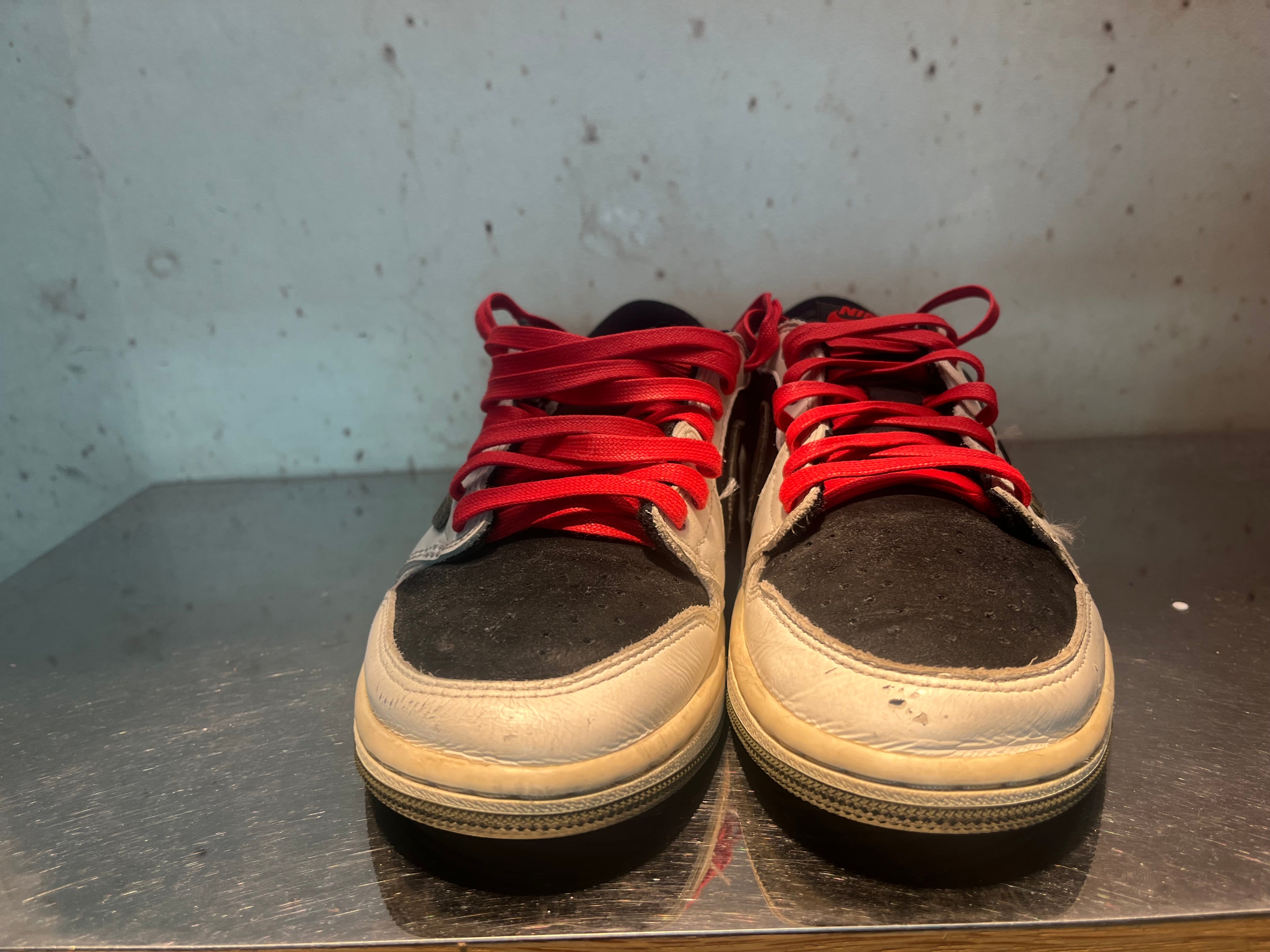 Jordan 1 Low x Travis Scott "Olive" Size 6.5W Preowned