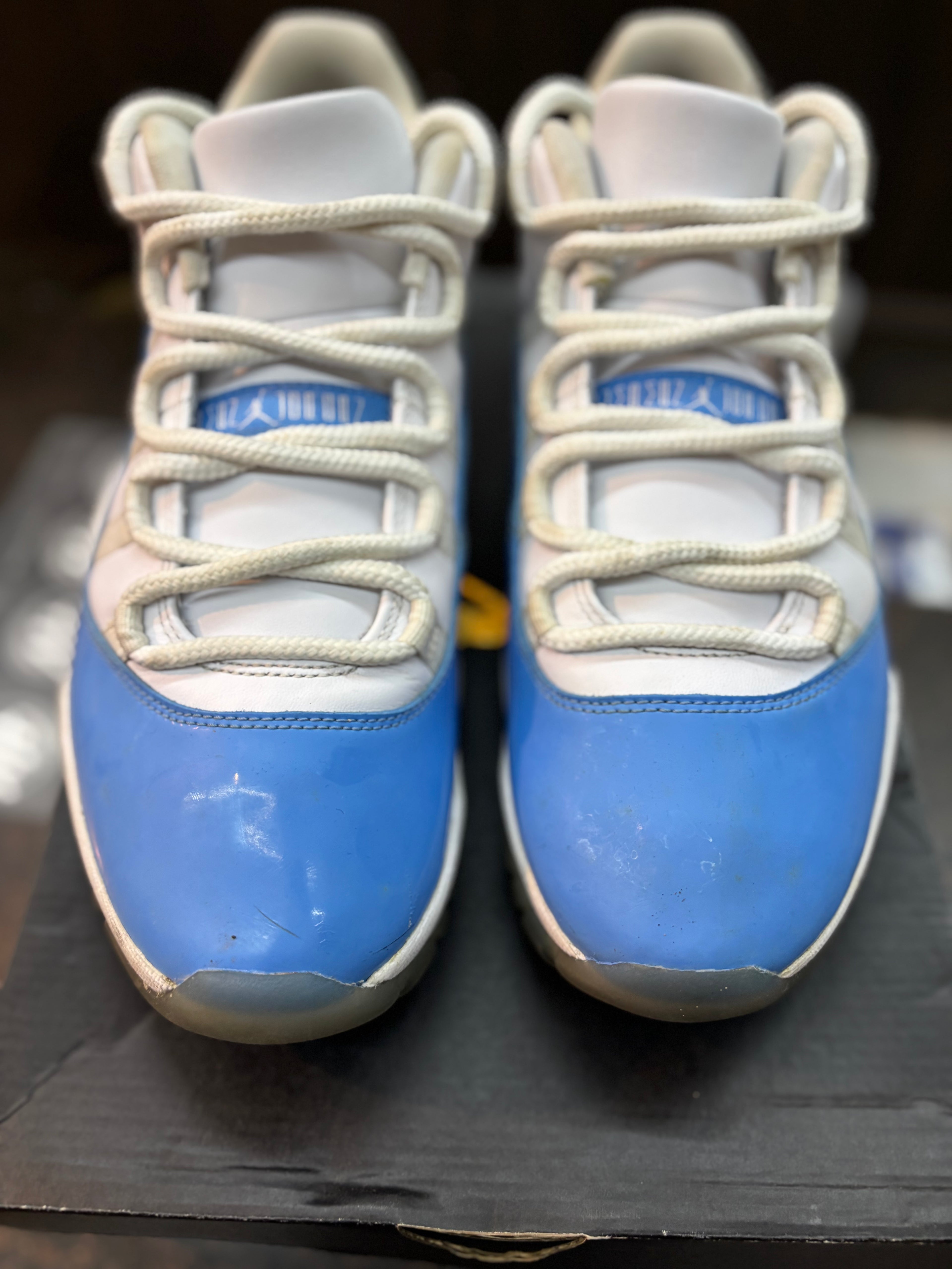 Jordan 11 Low "University Blue" Size 9.5 Pre Owned