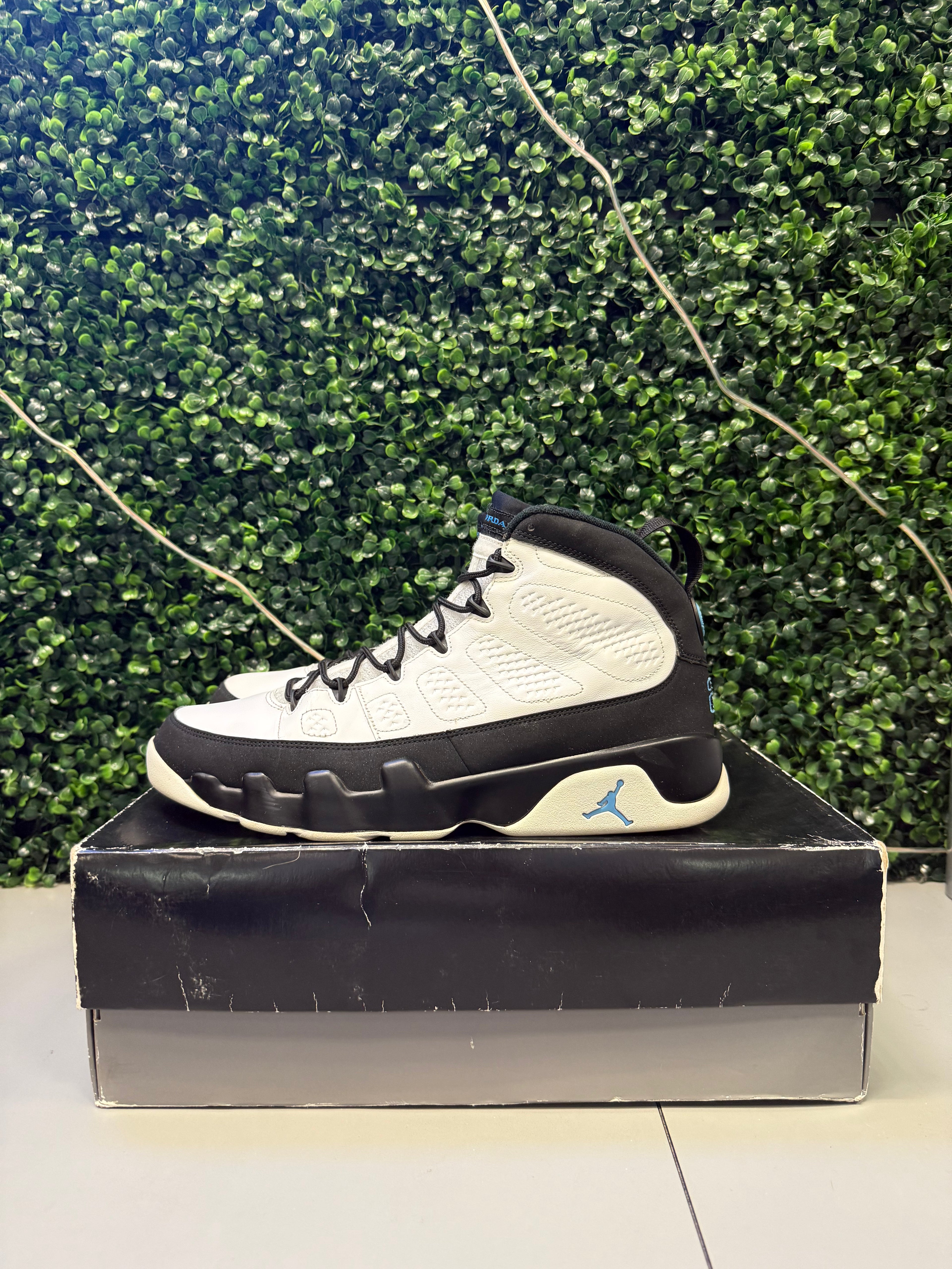 Jordan 9 "University Blue" Size 12 Preowned