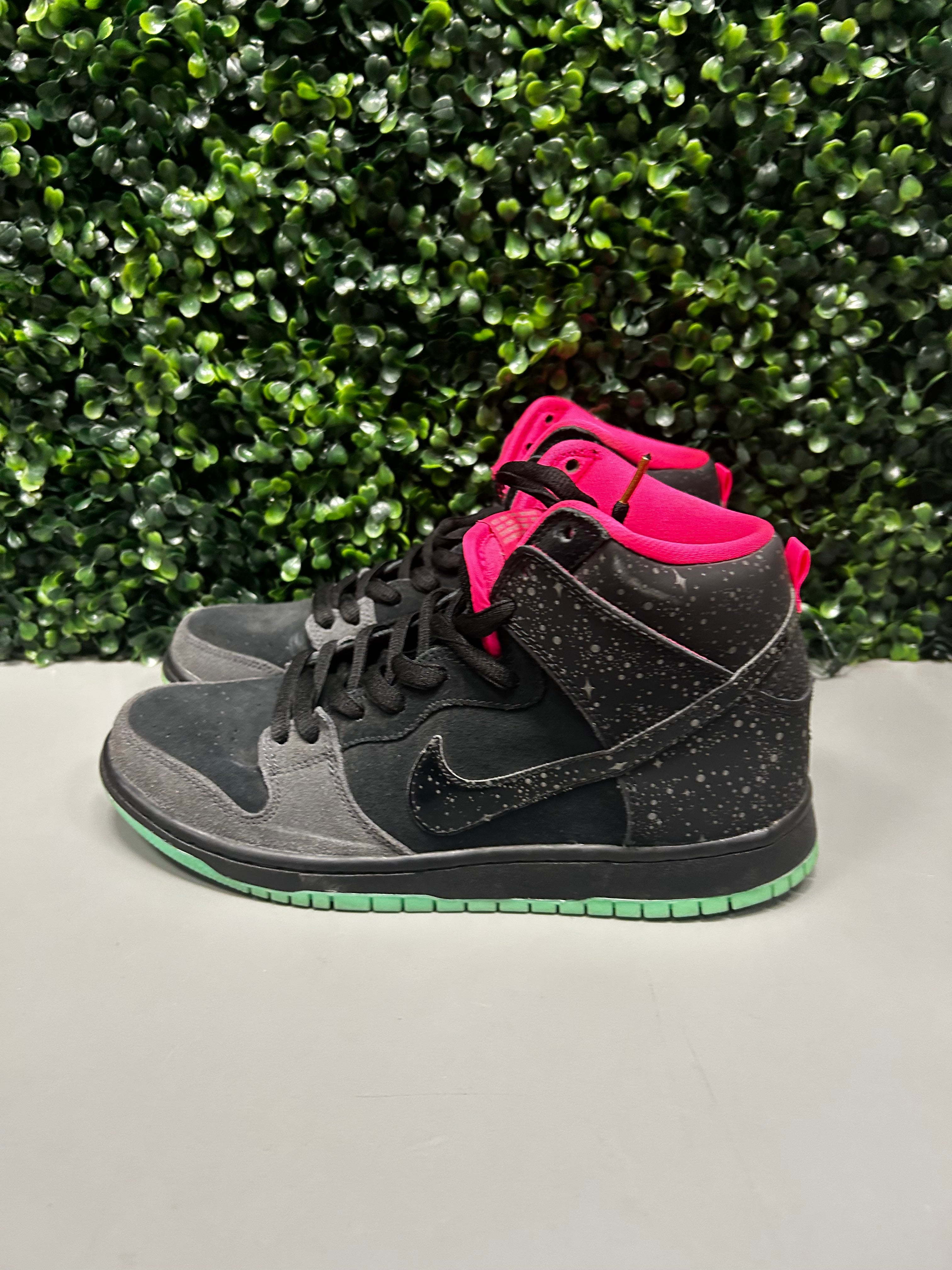 SB Dunk High "Northern Lights" Size 9 Preowned