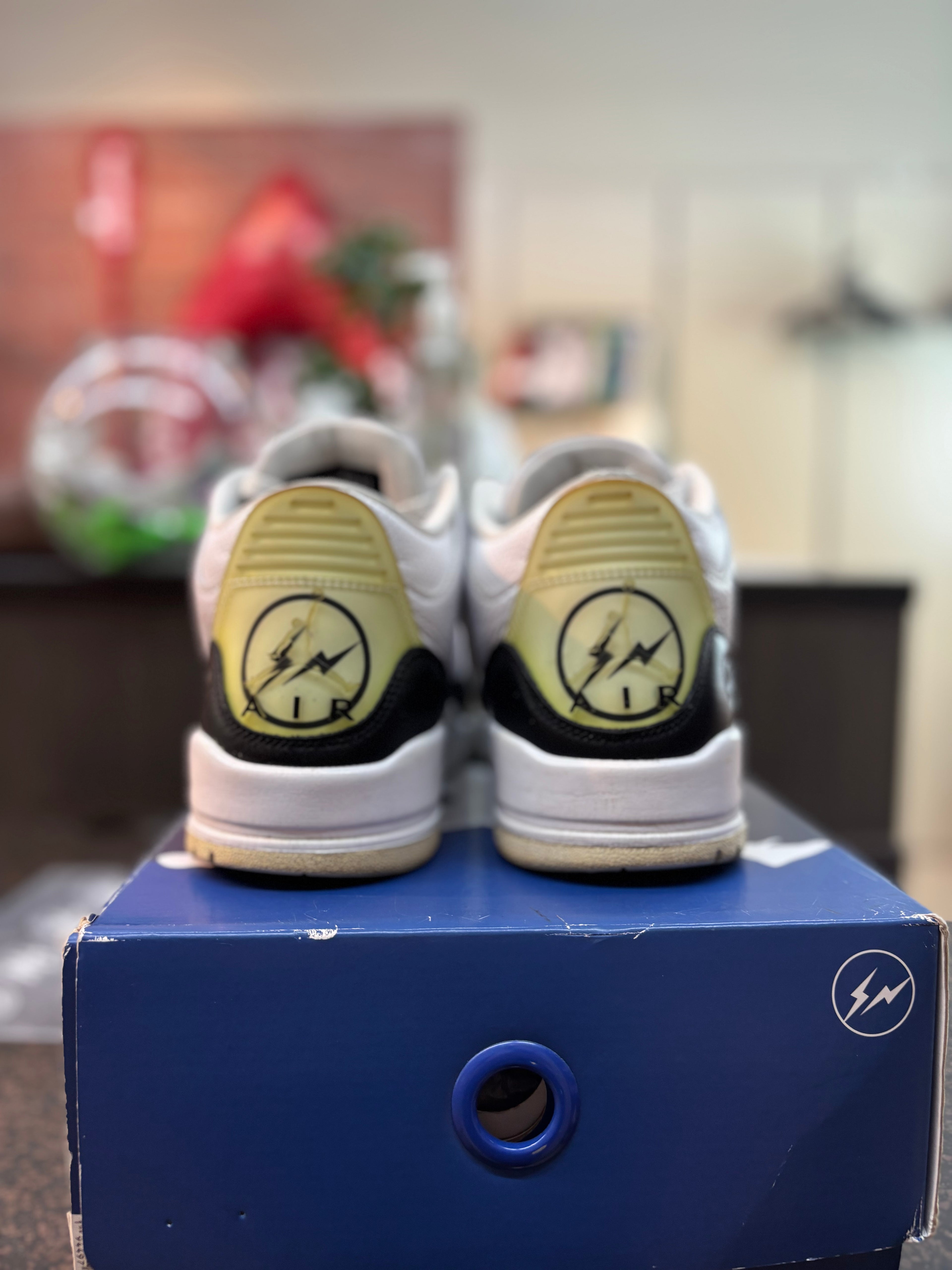 Jordan 3 "Fragment" Size 9 Pre Owned