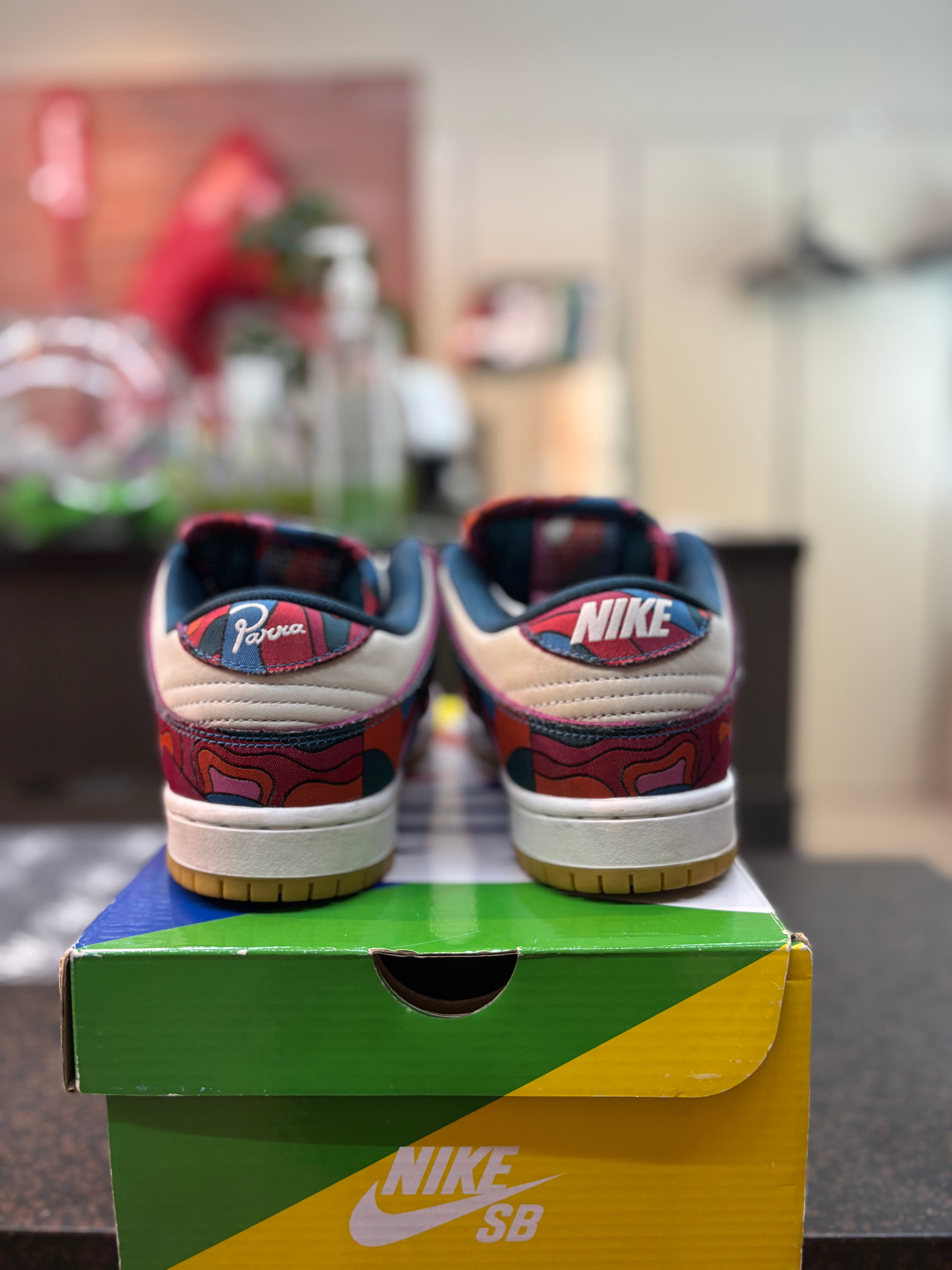 Nike SB Dunk Low "Parra" Size 8.5 Pre Owned
