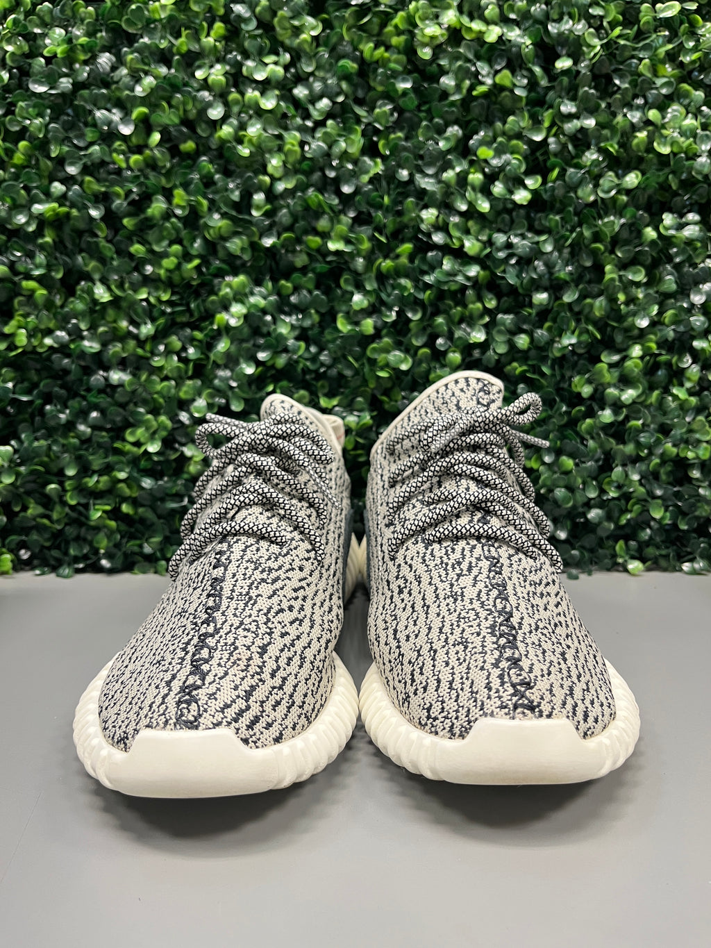 Yeezy 350 "Turtledove" Size 11.5 Preowned