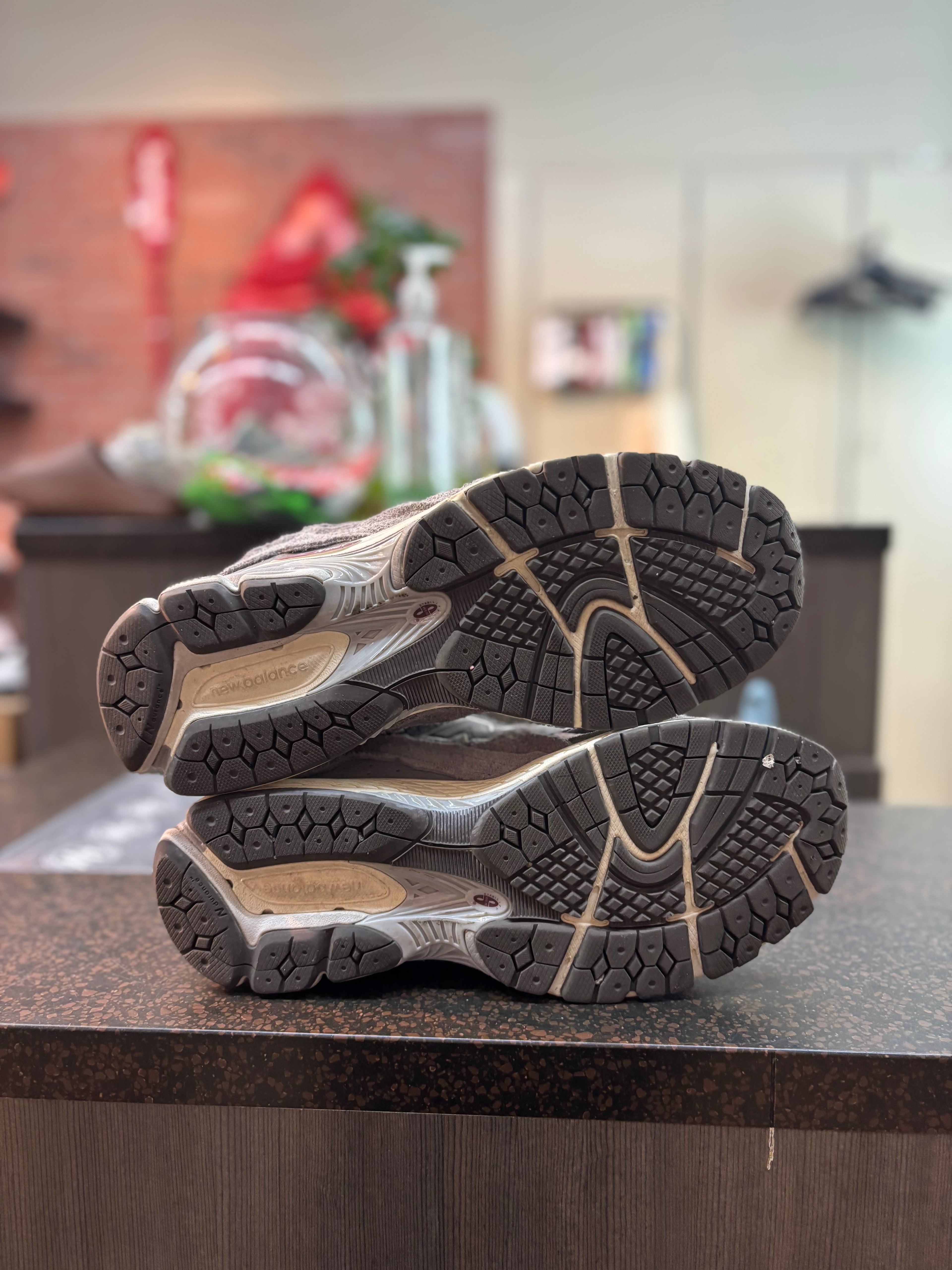 New Balance 2002r "Protection Pack Lunar New Year Dusty Lilac" Size 9.5 Pre Owned